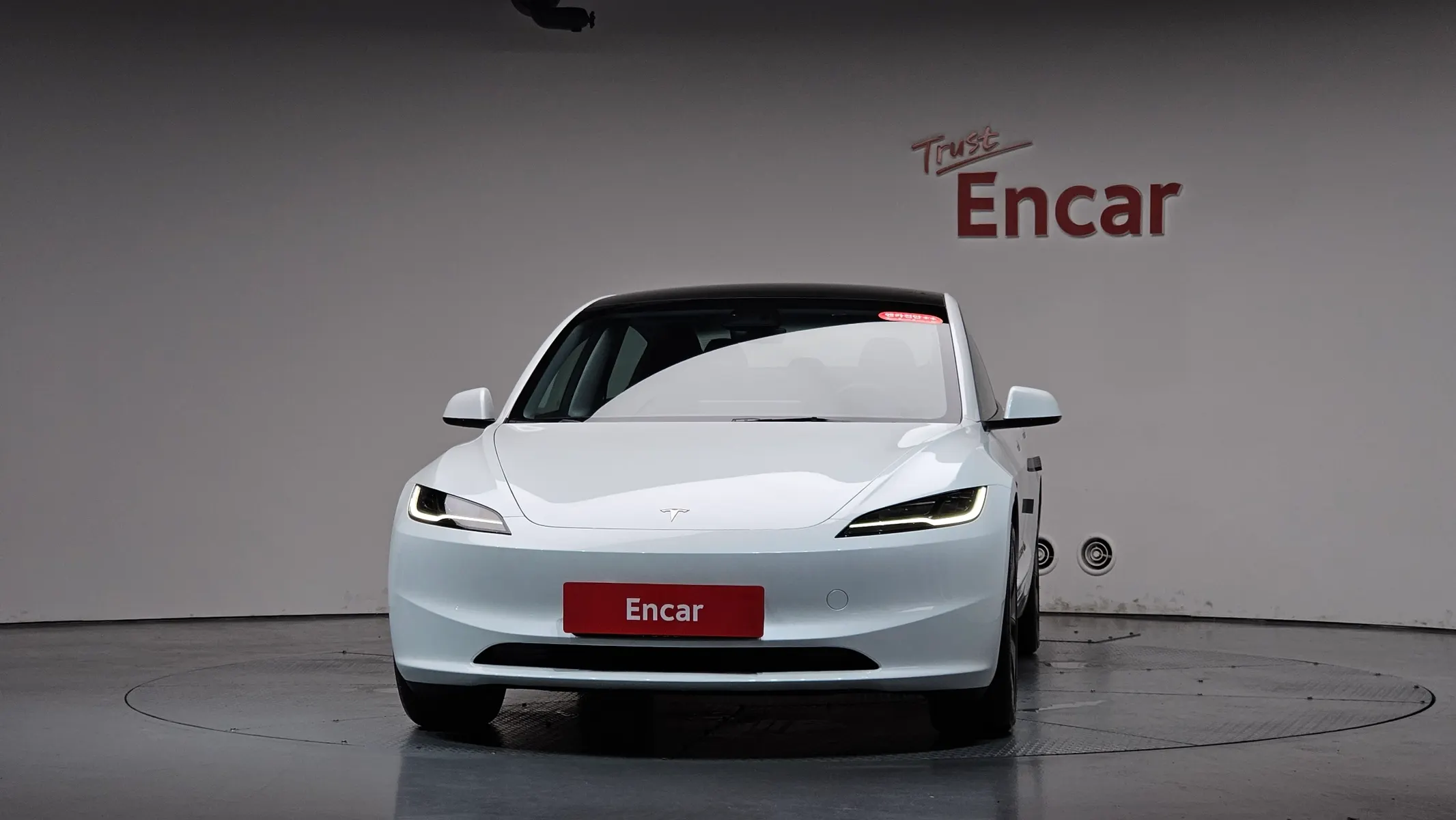 Tesla 3 RWD 2025 2/5