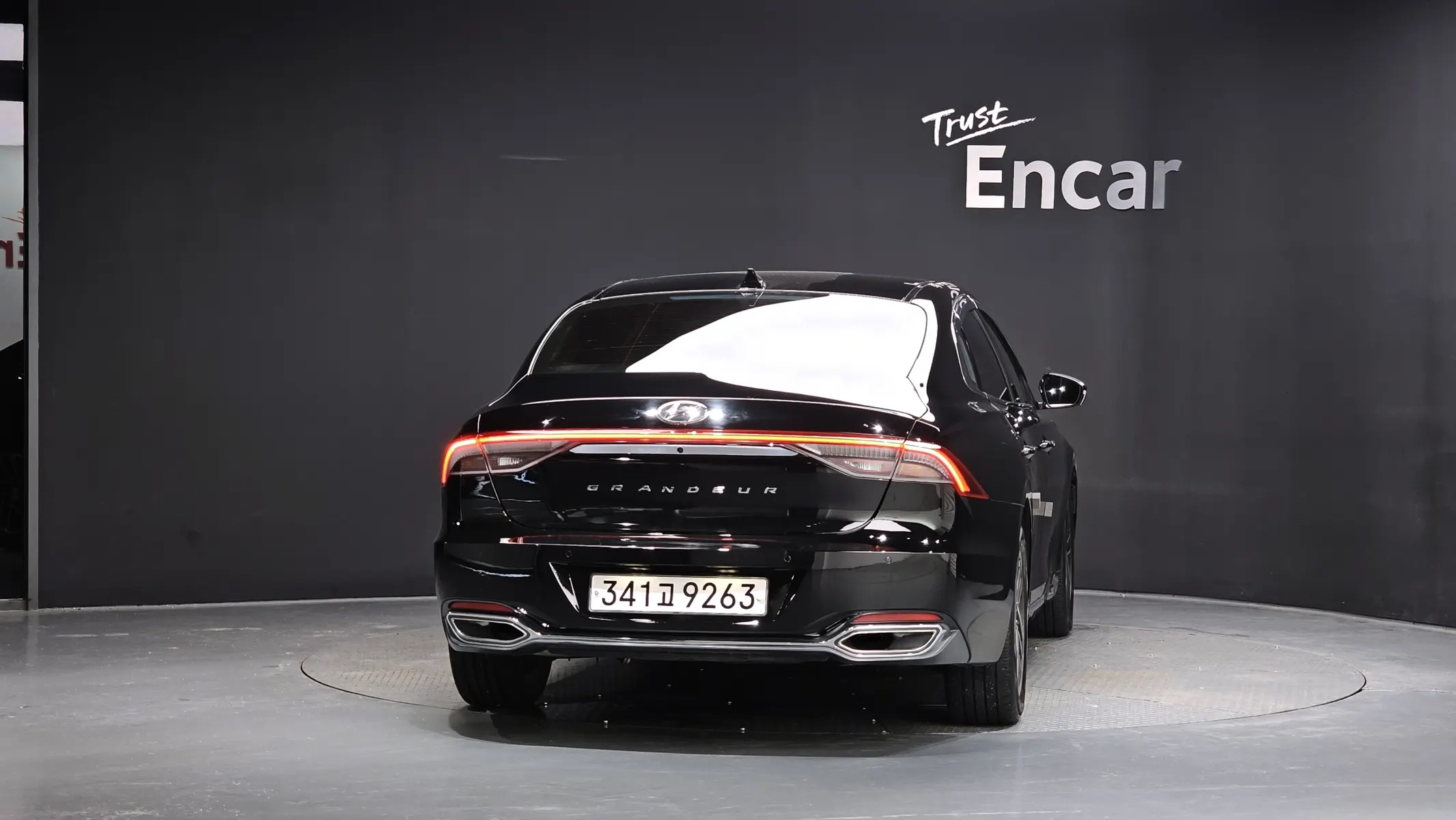 Hyundai IG 3.0 LPi () 2022 3/5