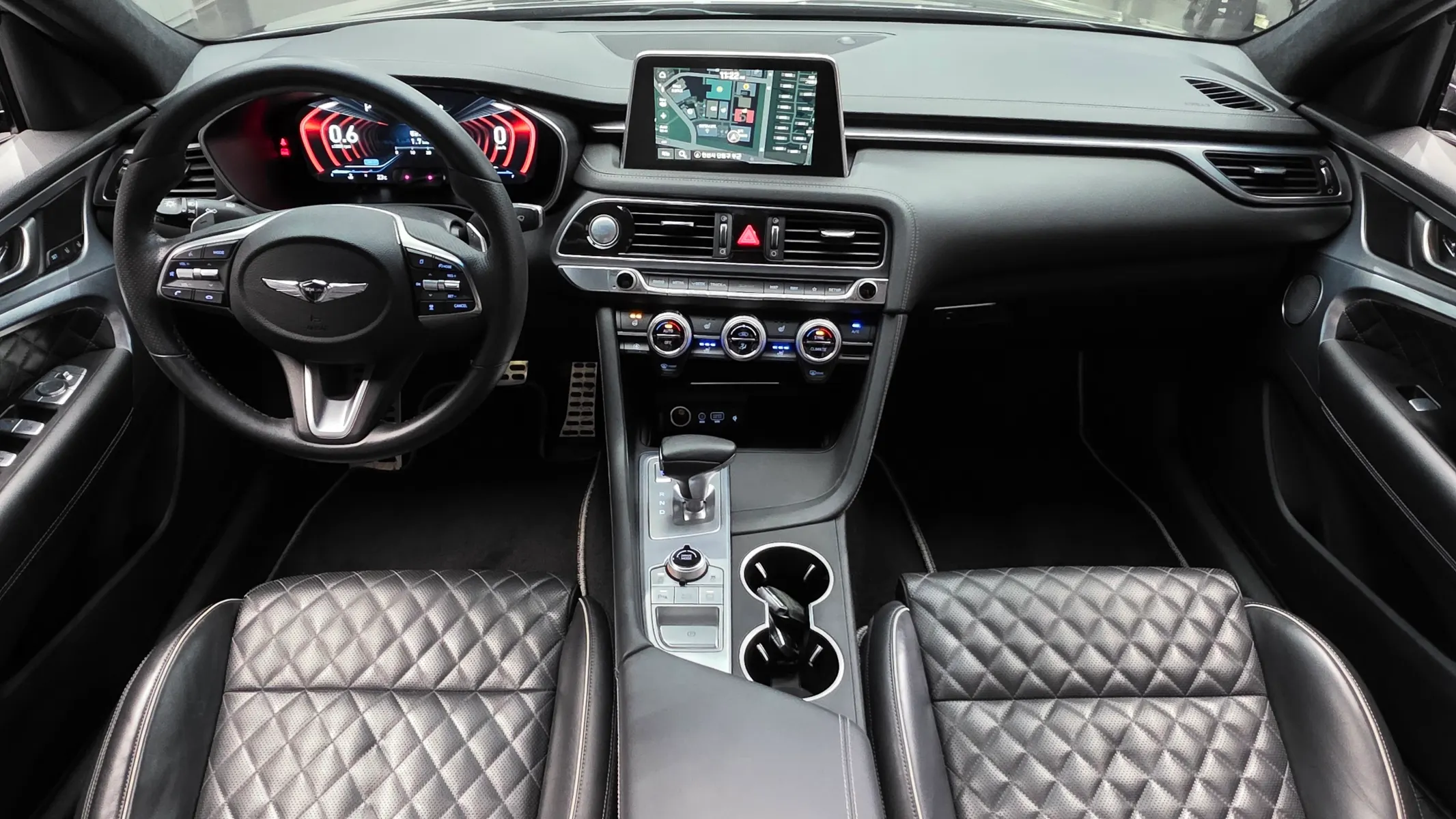 Genesis G70 3.3T AWD 2019 4/5