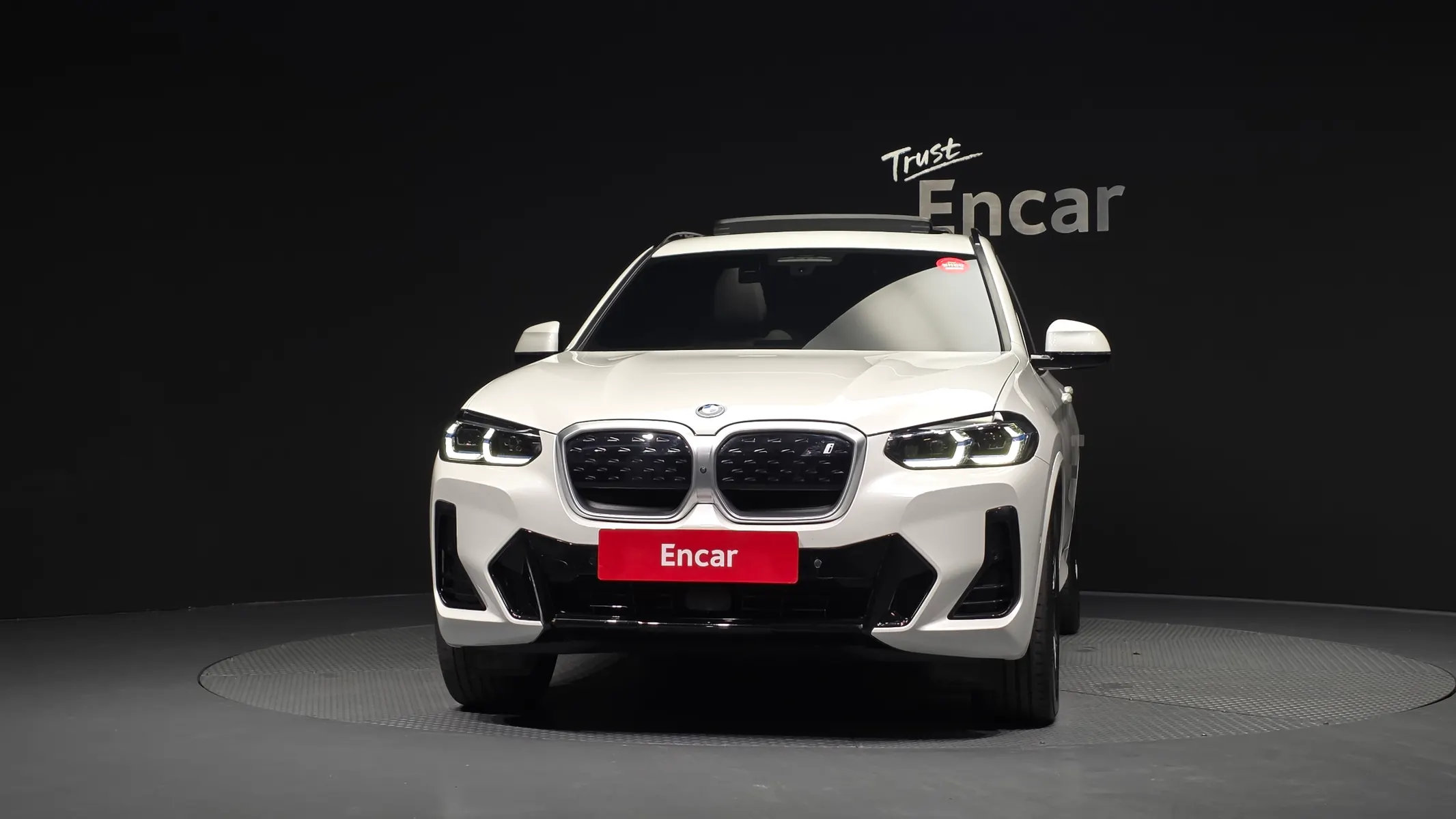 BMW iX3 M 2023 3/32