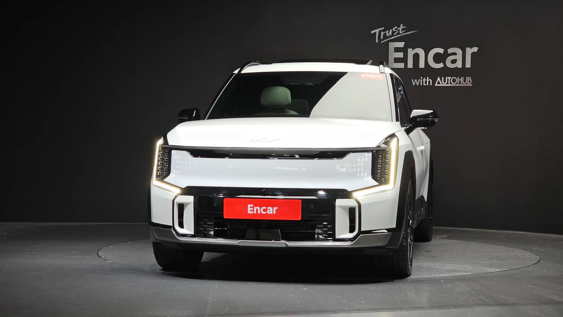Kia EV9 4WD 2024 2/5