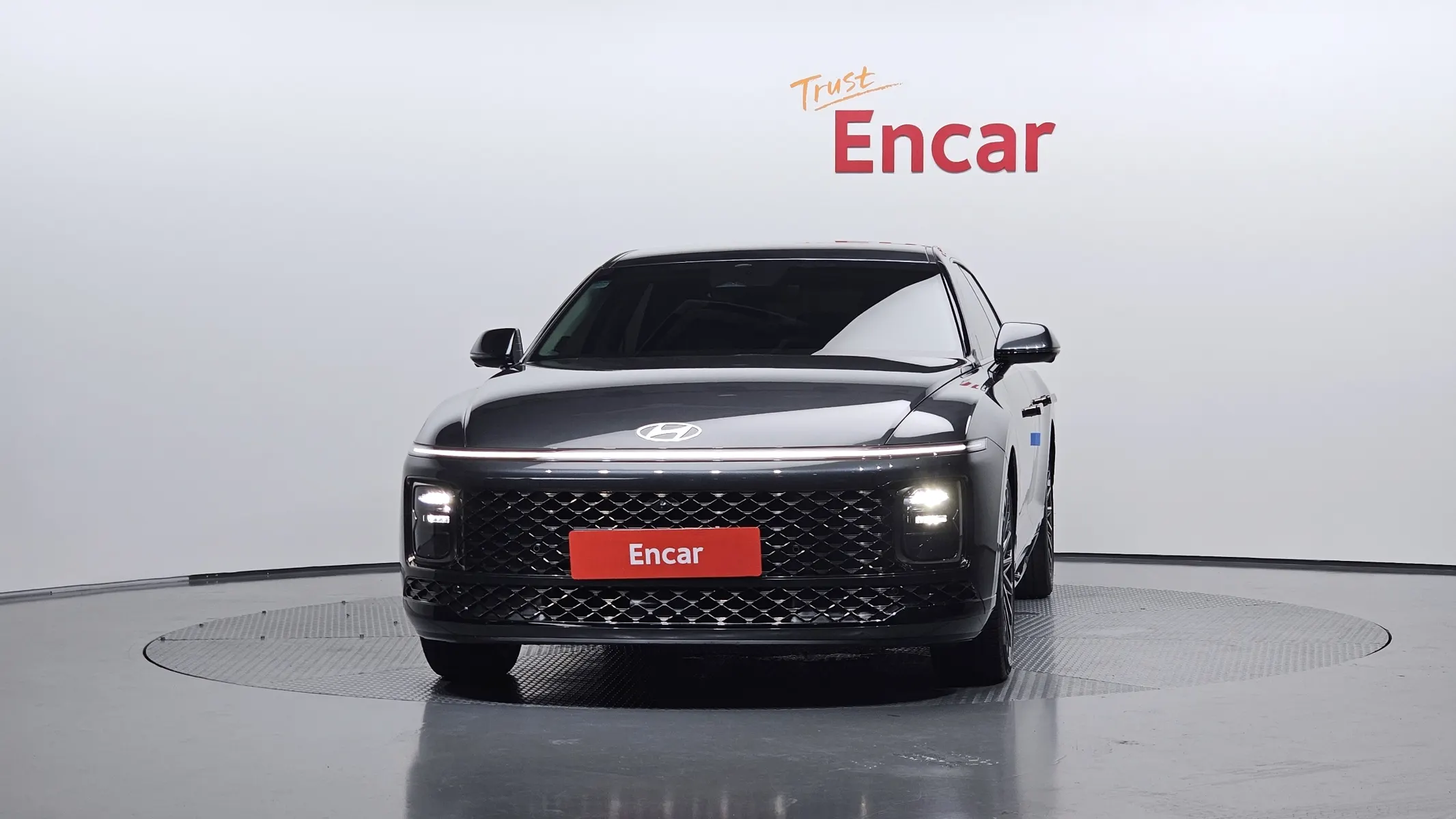 Hyundai (GN7) 2.5 2WD 2023 2/5