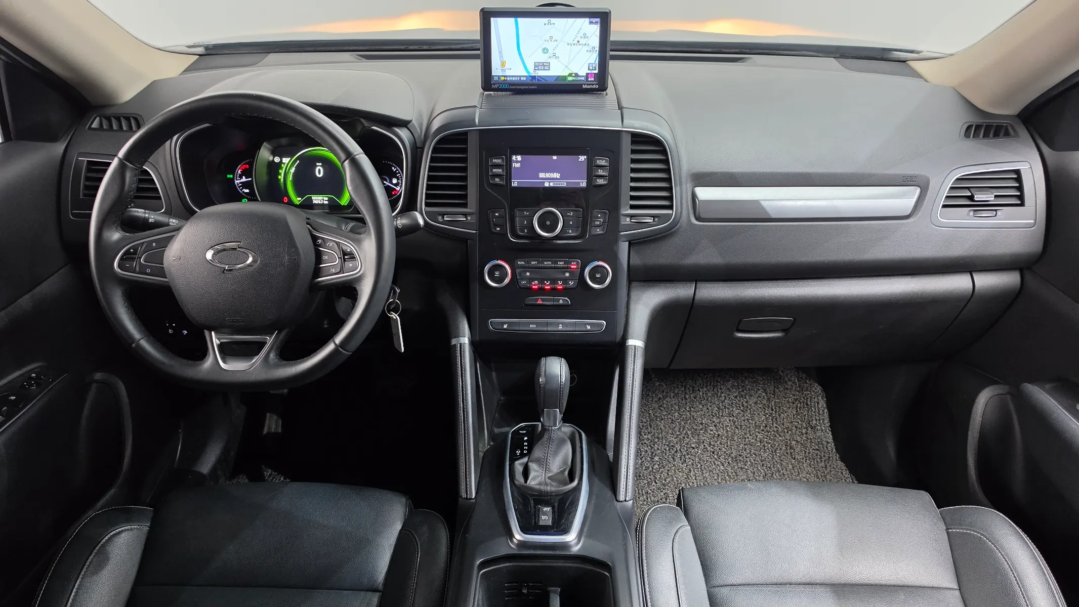 Renault Korea QM6 2WD SE 2016 4/5