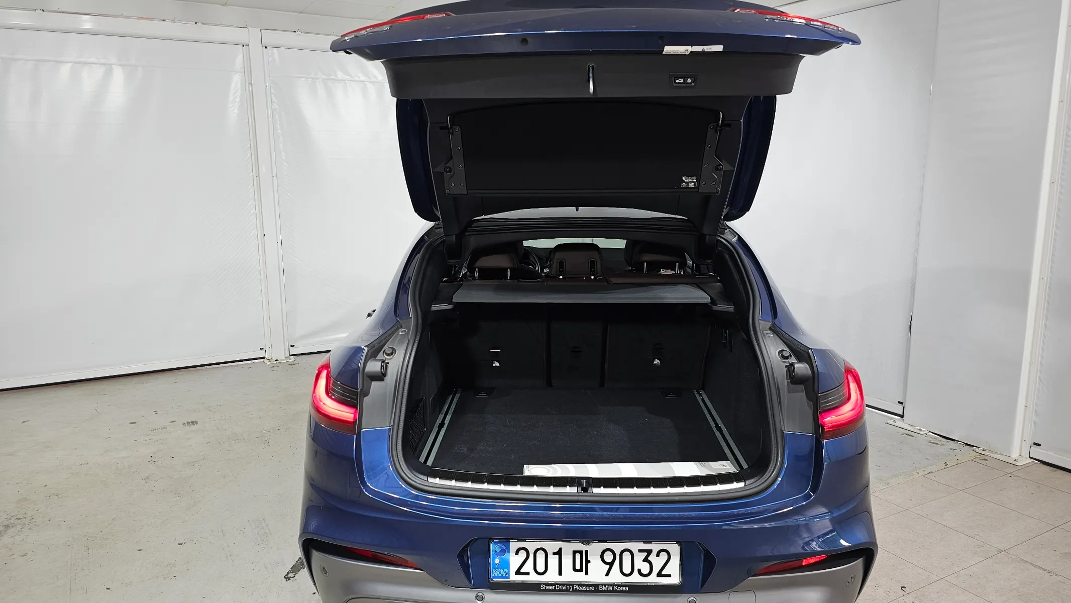 BMW X4 (G02) xDrive20i M X 2021 37/38