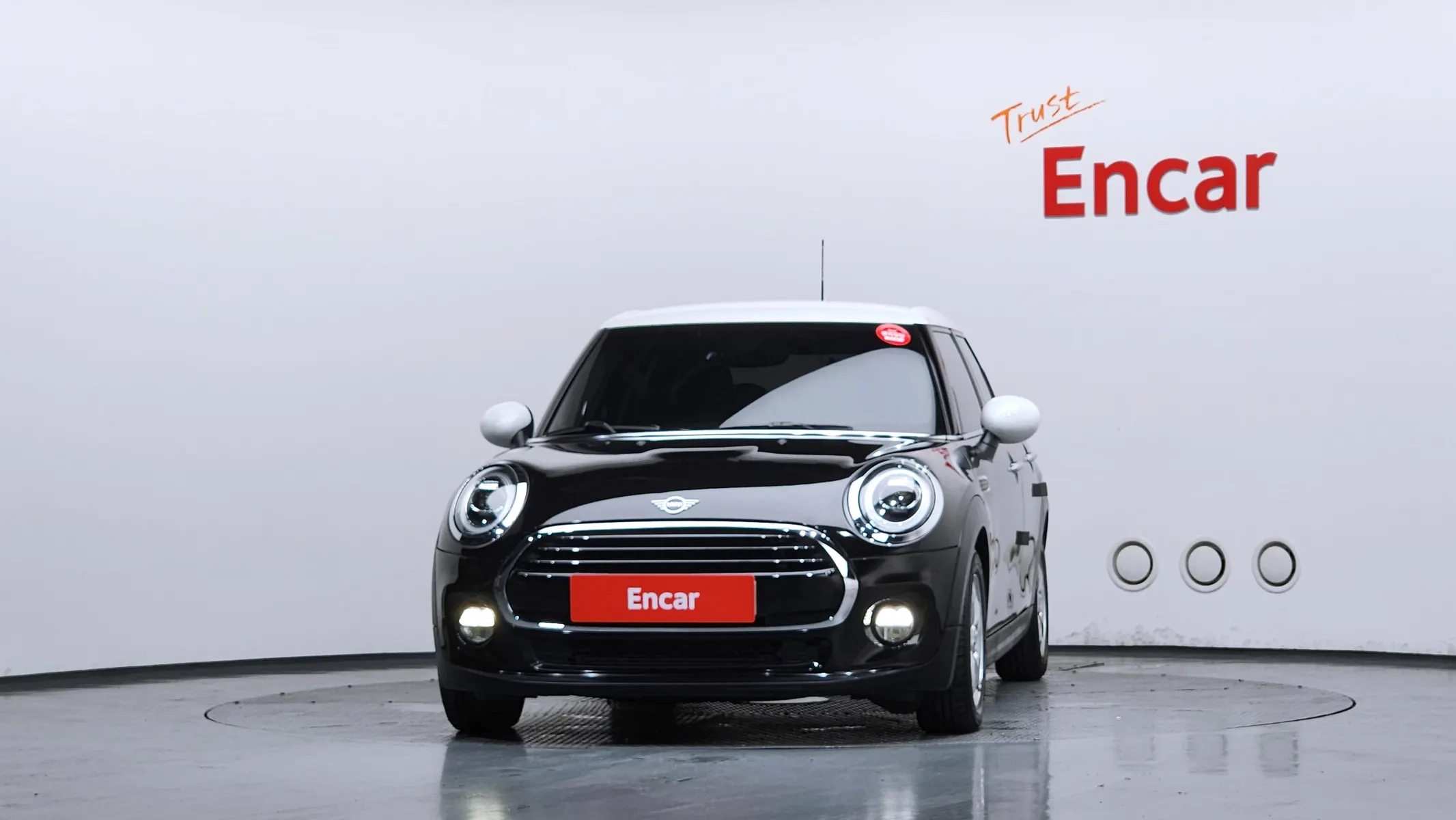 MINI 쿠퍼 5 2018 2/5