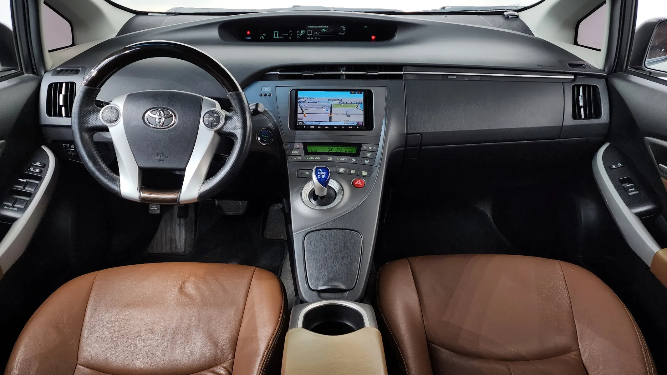 Toyota 프리우스 1.8 E 2013 4/5