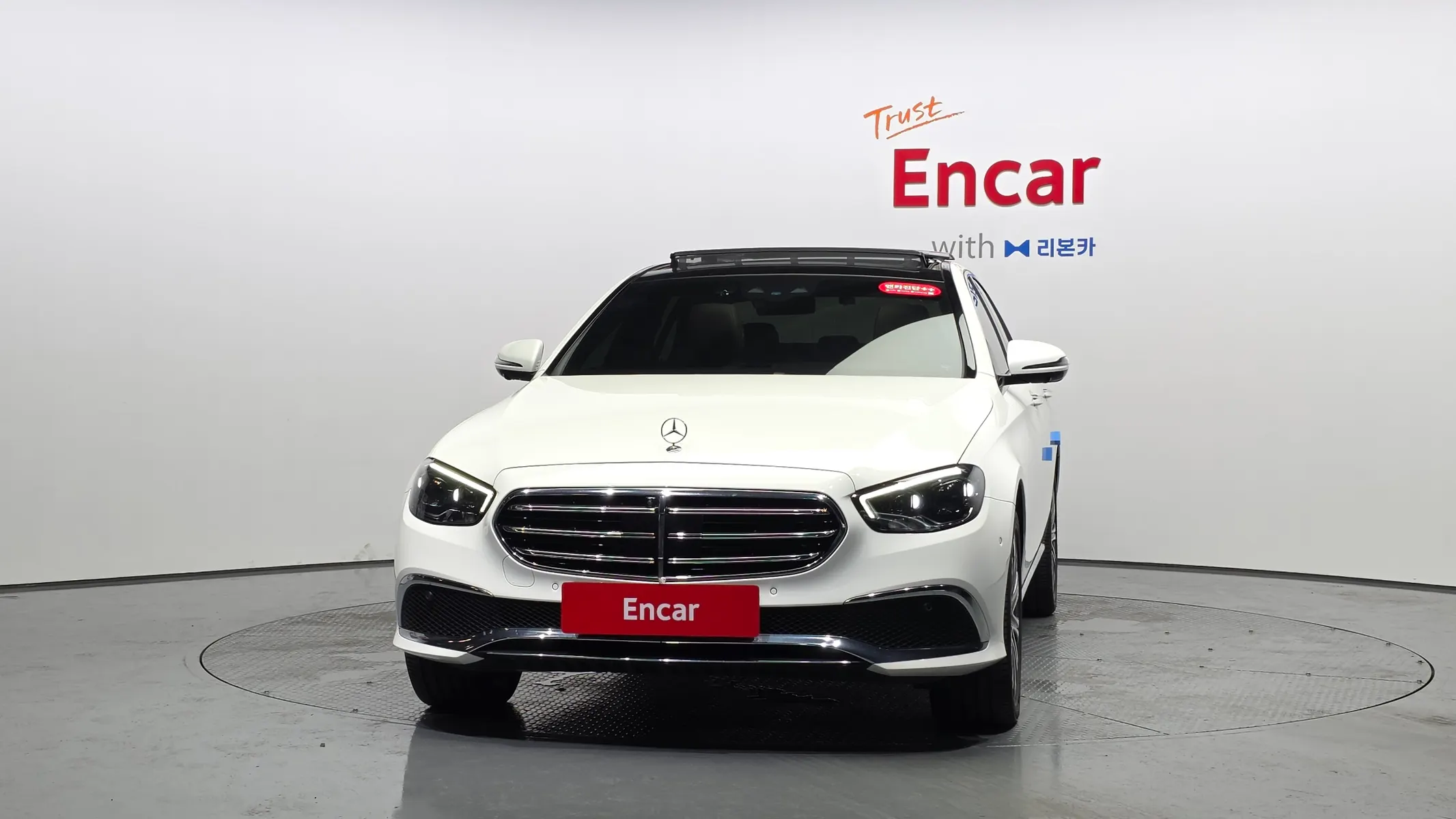 Mercedes-Benz E-Class W213 E450 4MATIC 2021 2/33