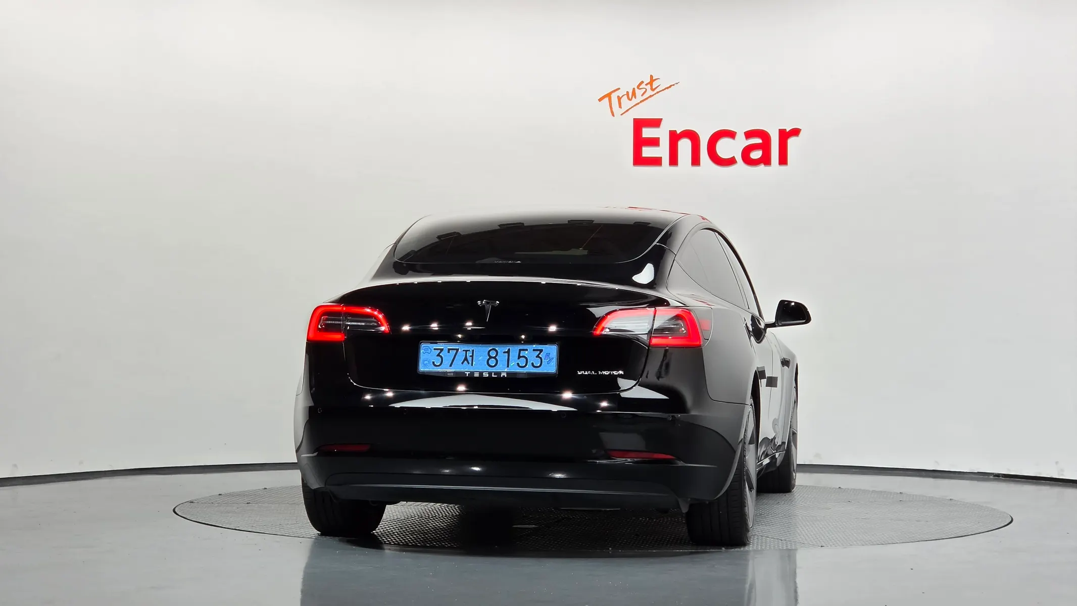 Tesla 3 AWD 2022 3/5