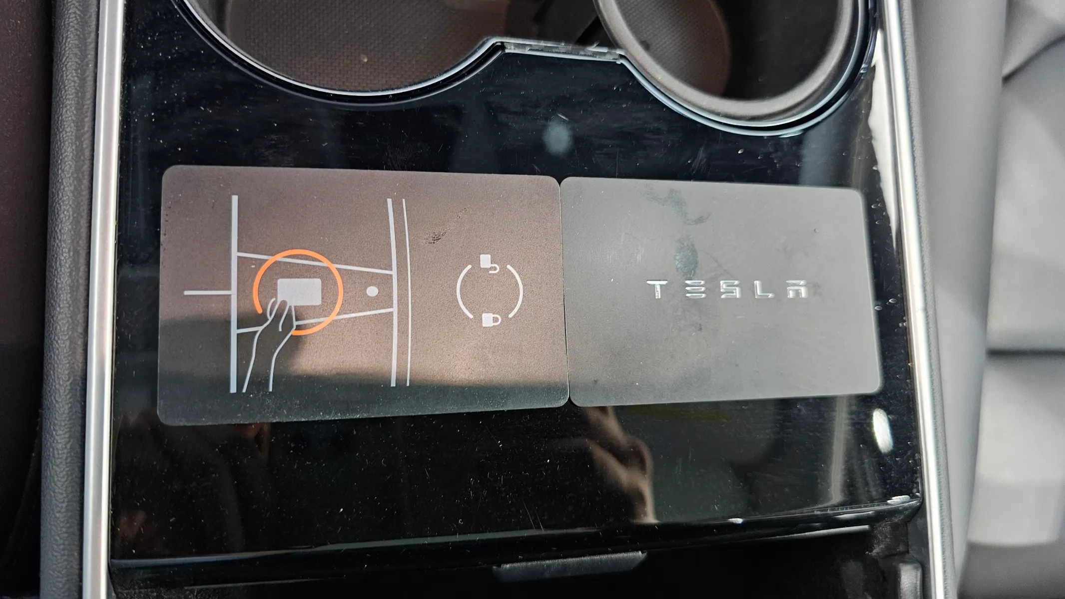 Tesla 3 AWD 2020 34/35