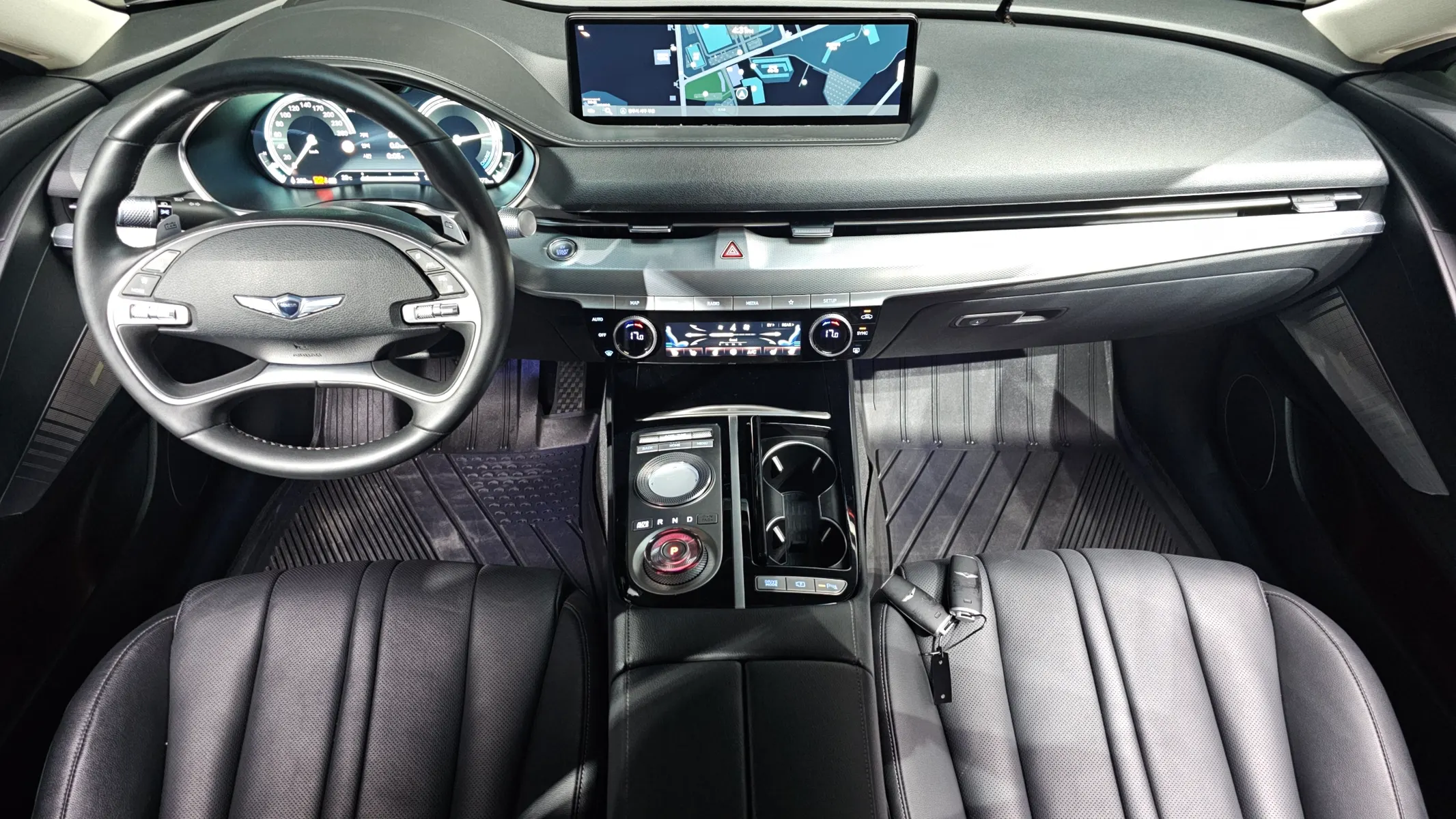 Genesis G80 (RG3) e-AWD 2022 4/5
