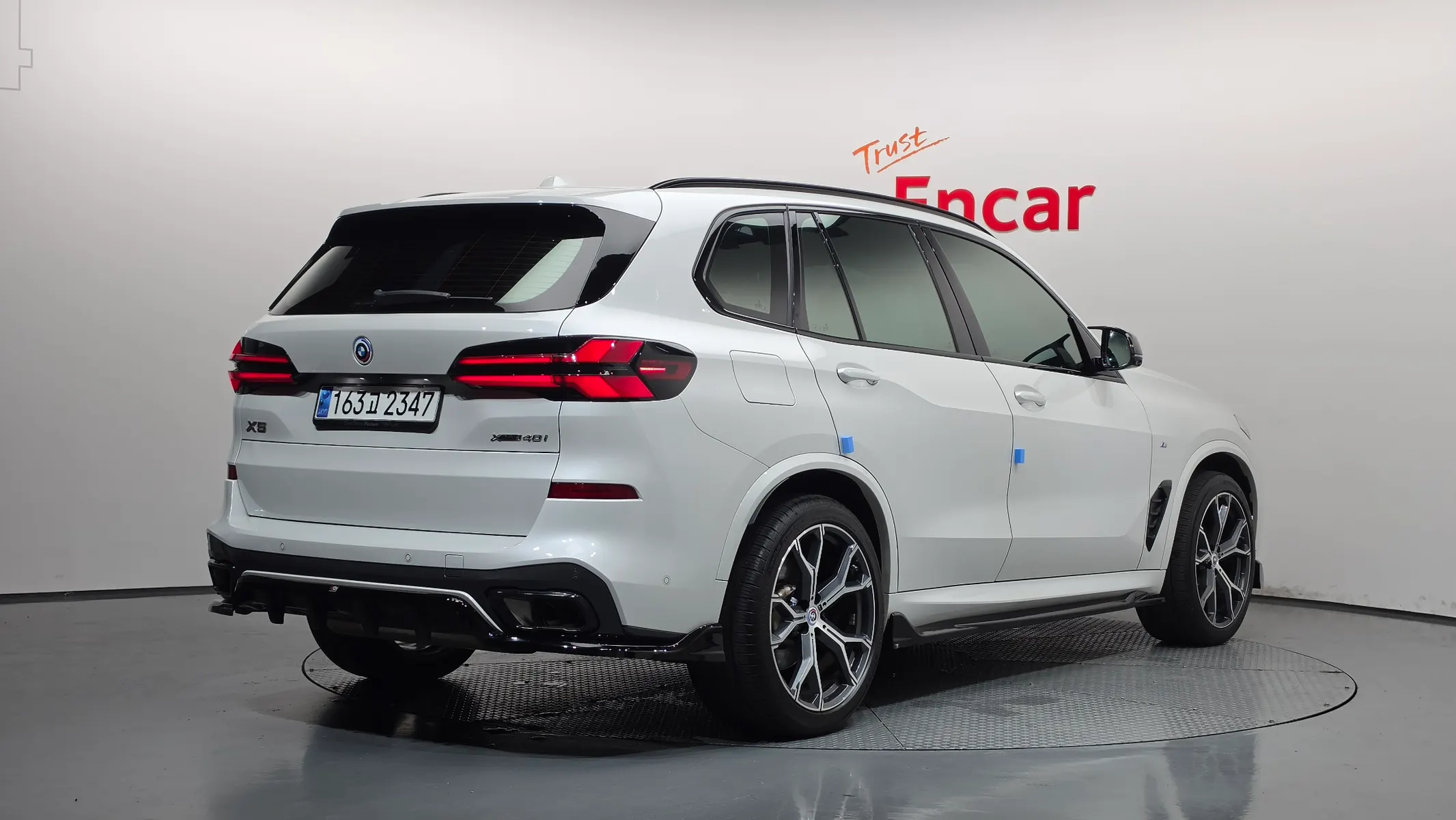 BMW X5 (G05) xDrive 40i M 2023 2/37