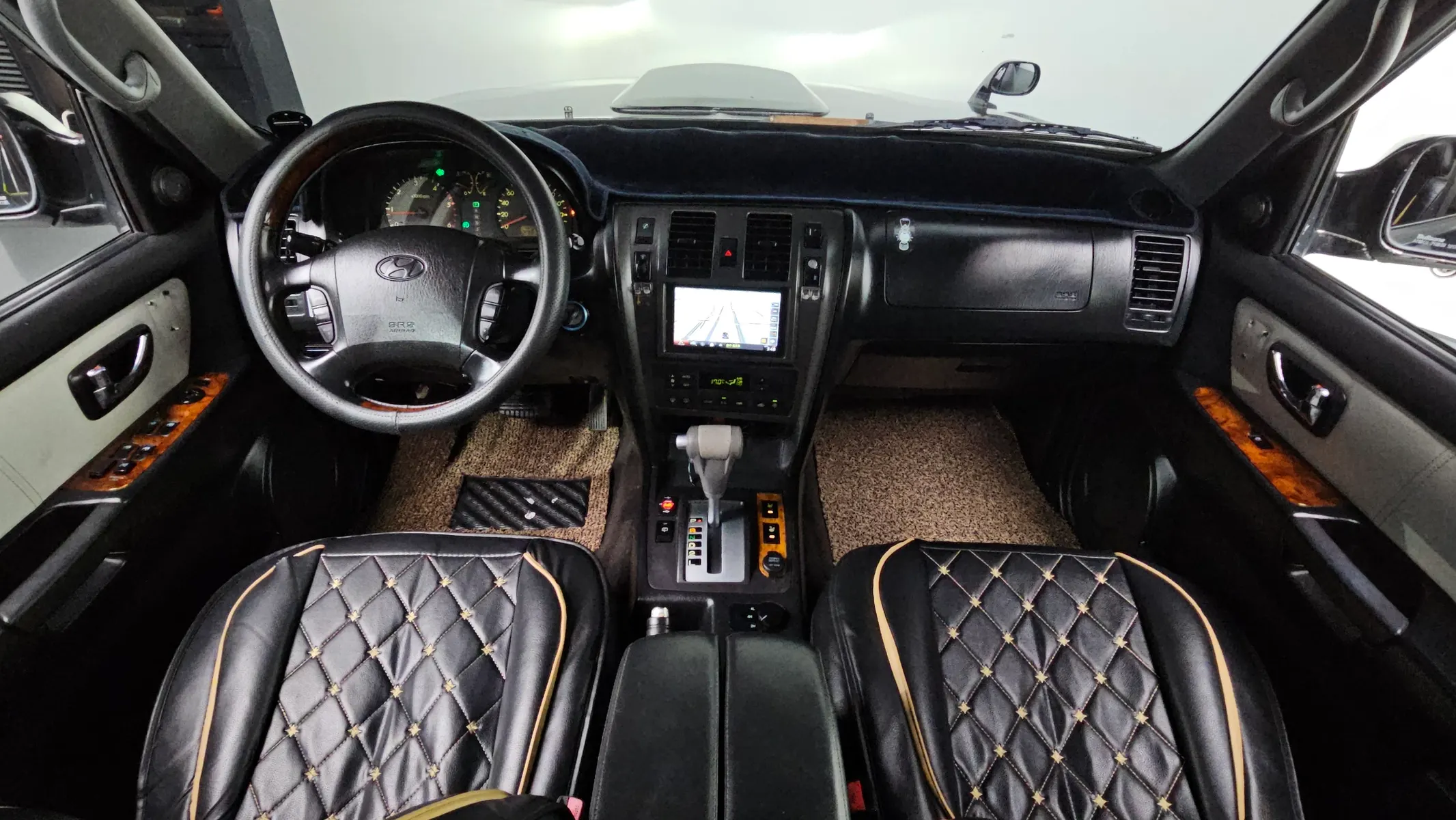 Hyundai 테라칸 4WD JX290 2002 4/5