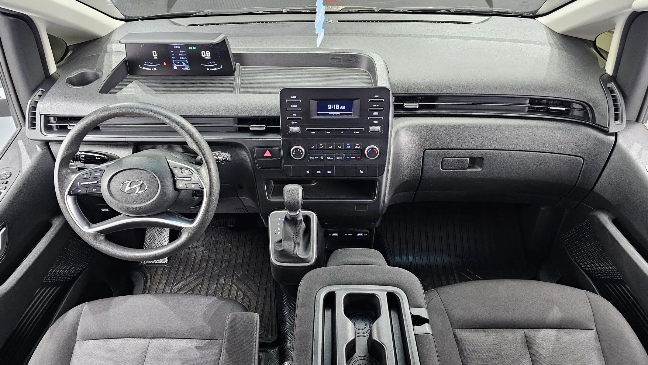 Hyundai Staria 11 2023 4/5