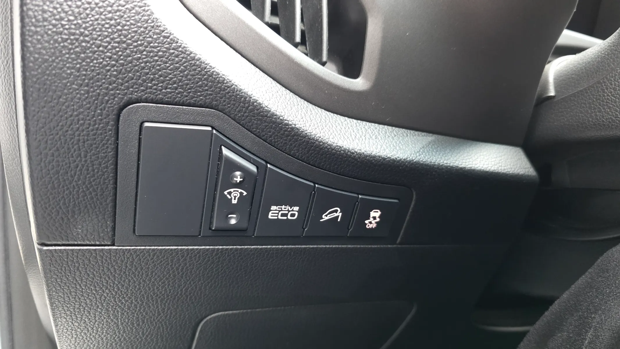Kia R 2WD TLX 2012 28/29