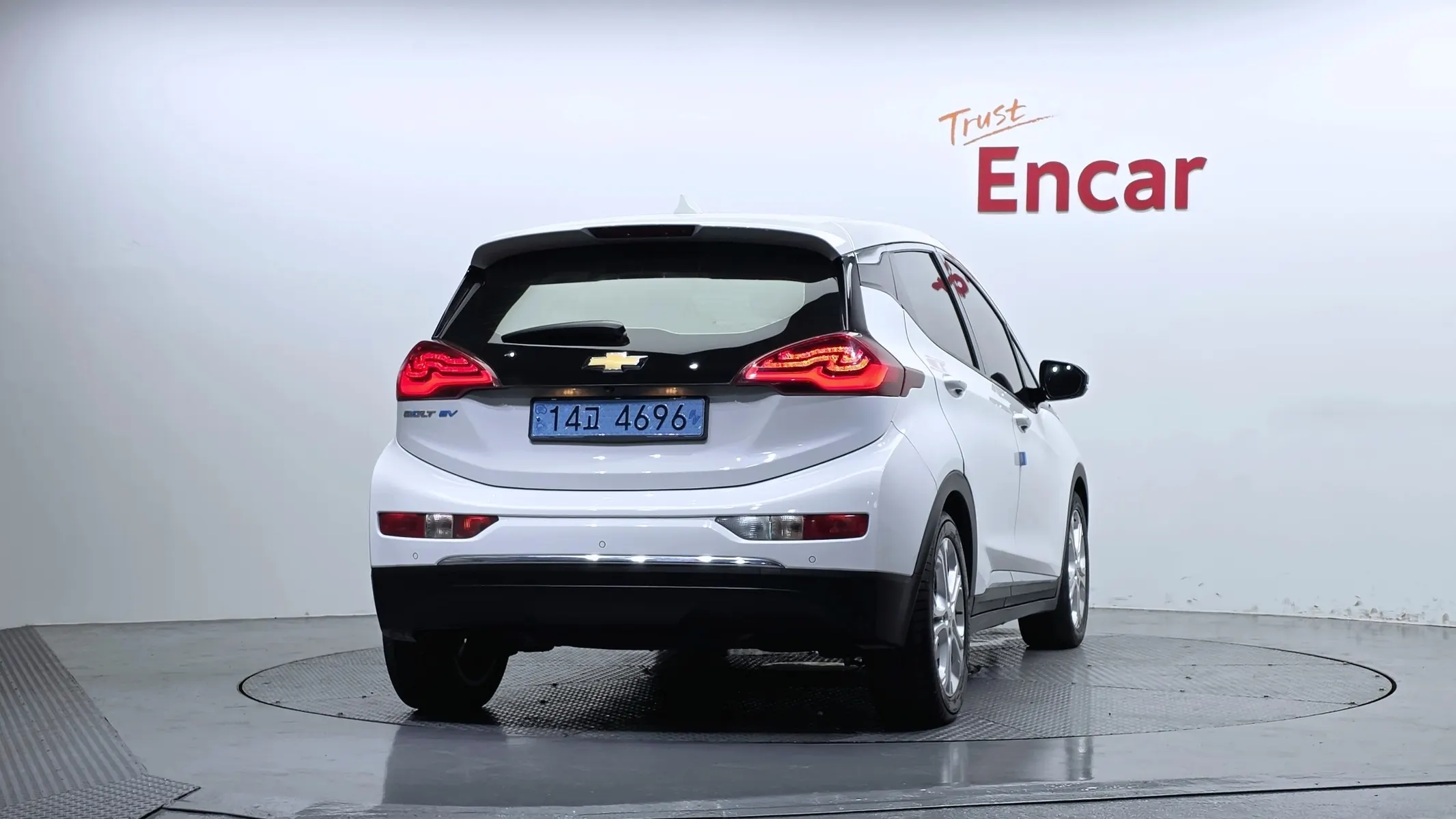Chevrolet EV EV LT 2019 3/5