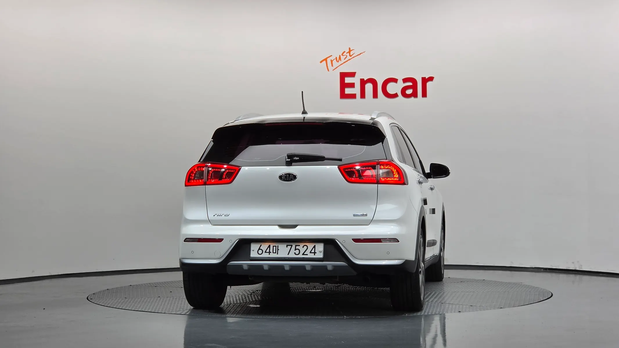 Kia Niro 2017 3/5