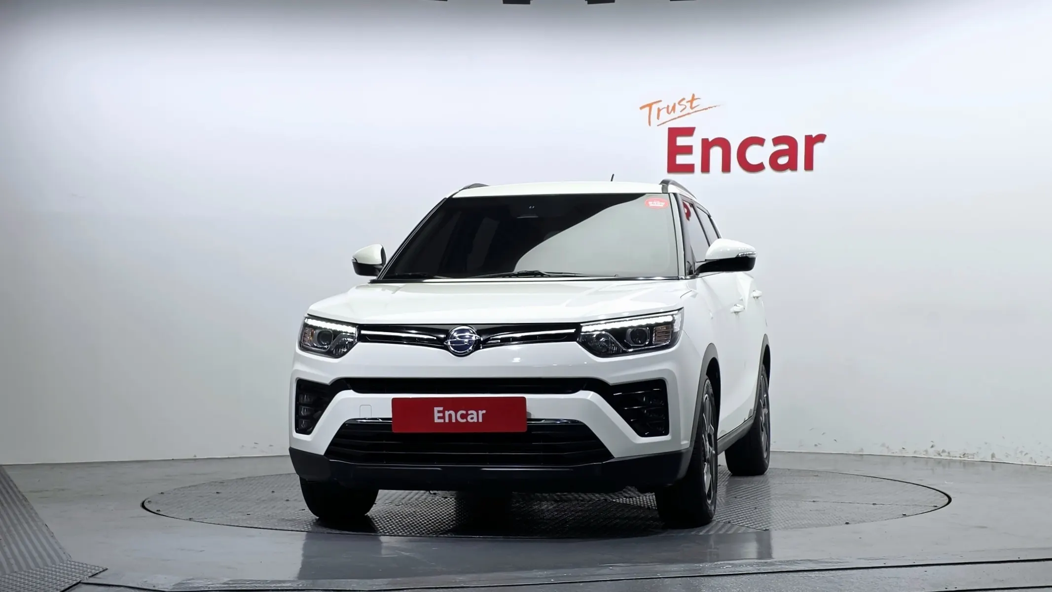 KG Mobility 베리 티볼리 1.5 2WD 2022 2/5
