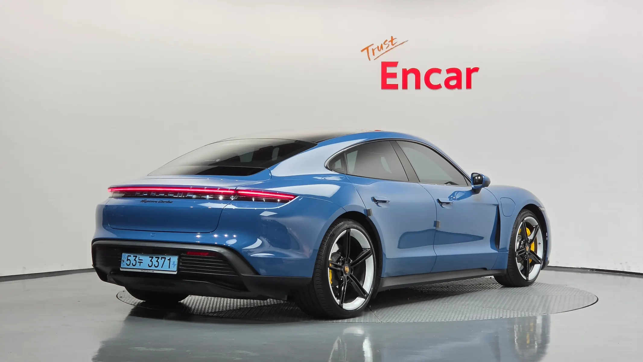 Porsche 타이칸 4S 2021 2/41