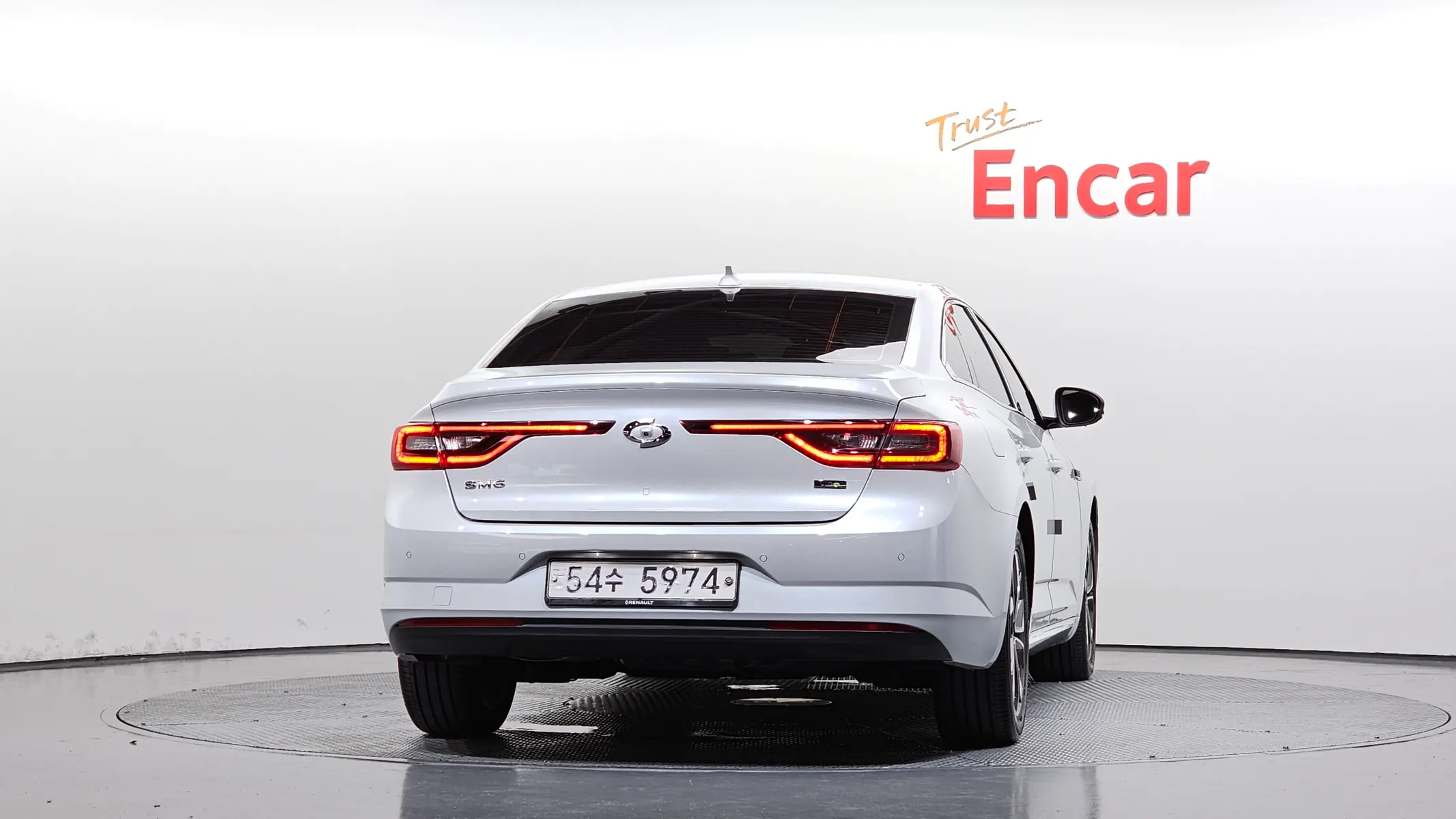 Renault Korea SM6 2.0 LPe LE () 2018 3/5