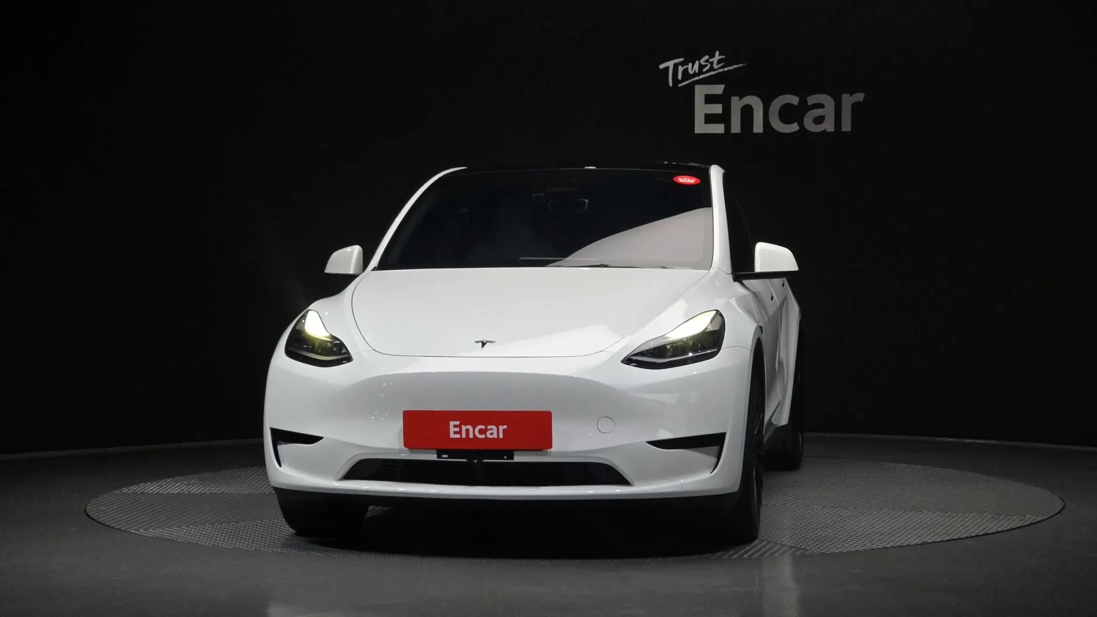 Tesla Y RWD 2024 2/5
