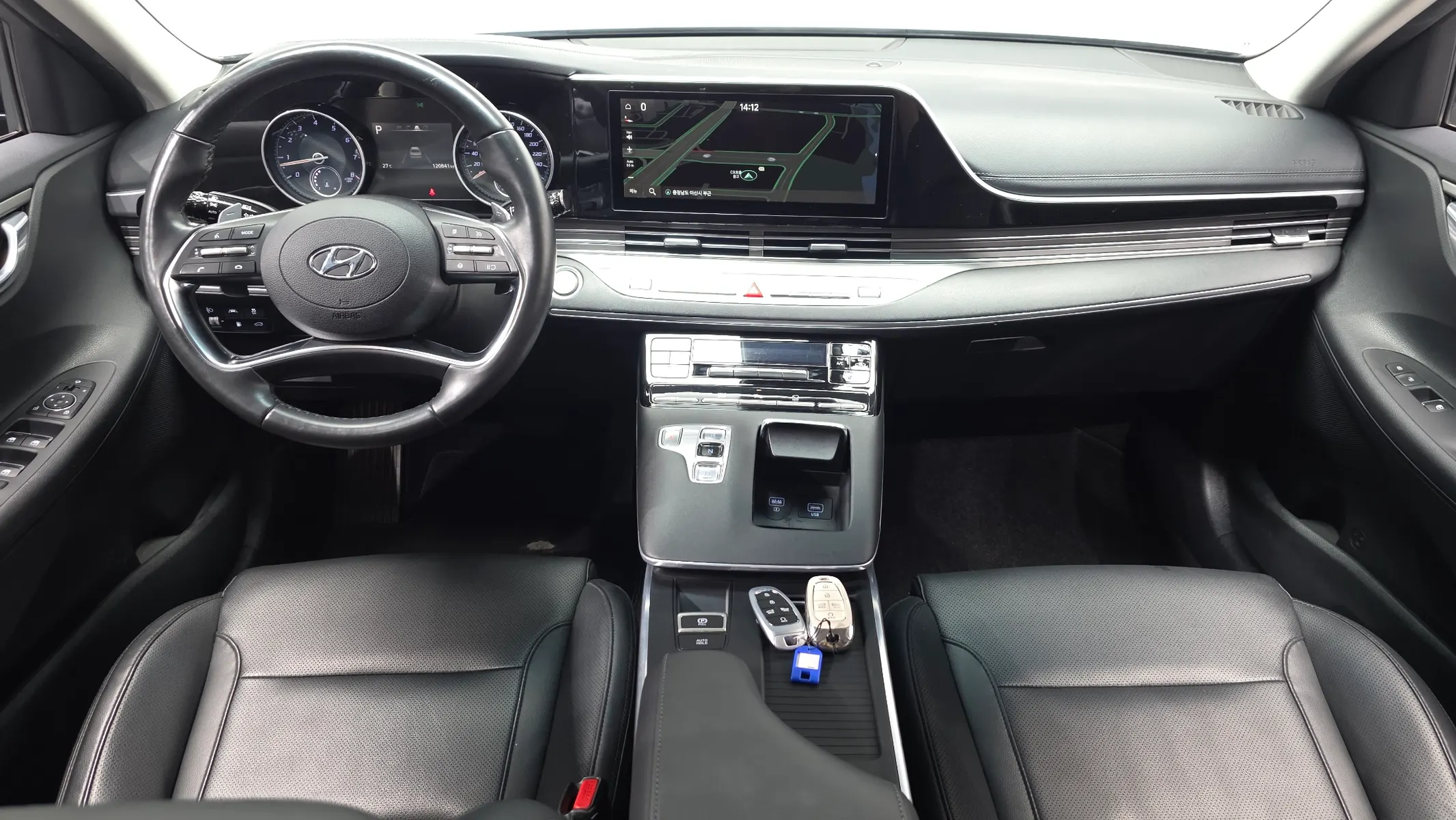 Hyundai IG 3.0 LPi () 2021 4/5