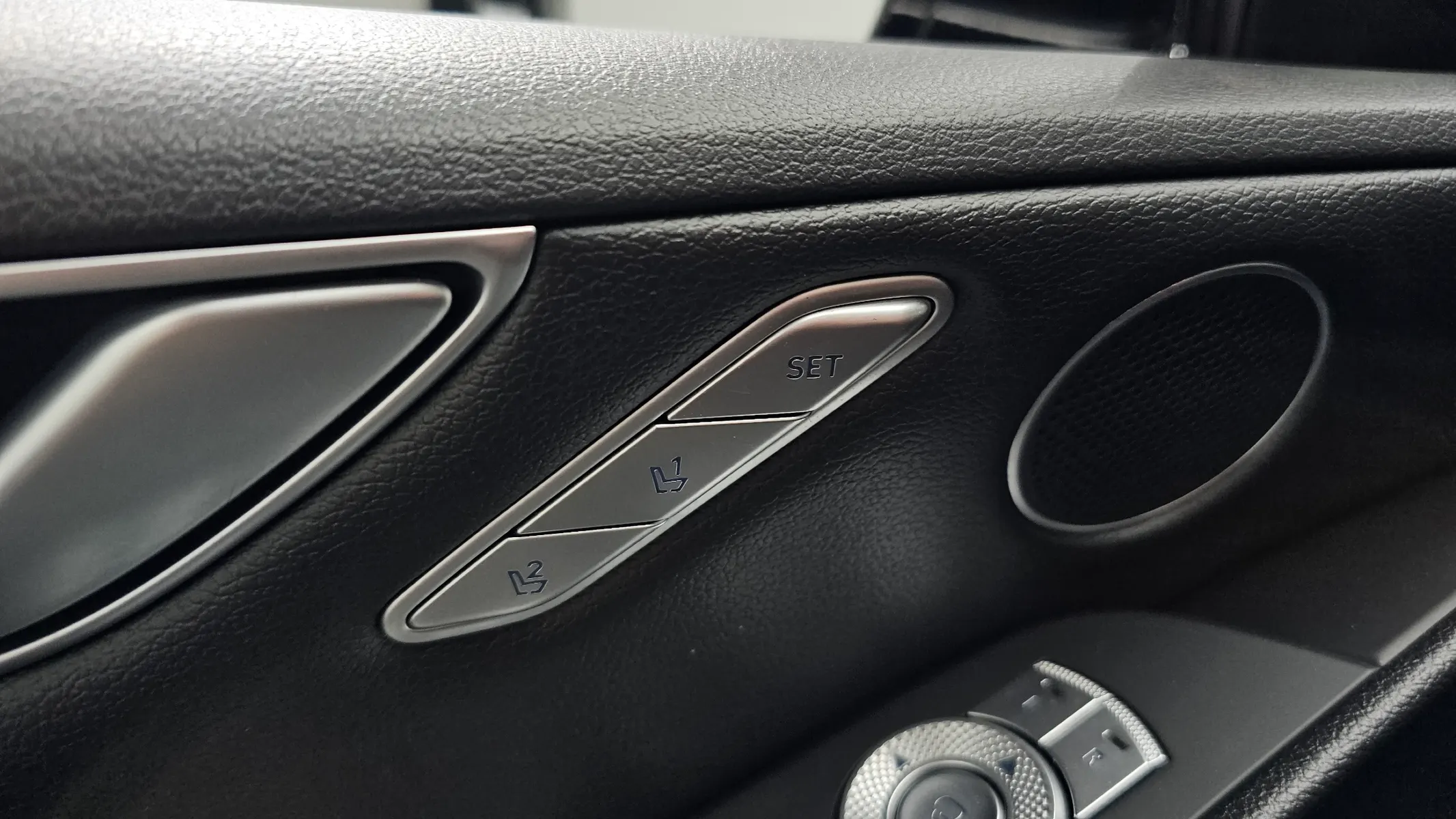 Genesis G80 (RG3) 2.5 AWD 2021 33/34