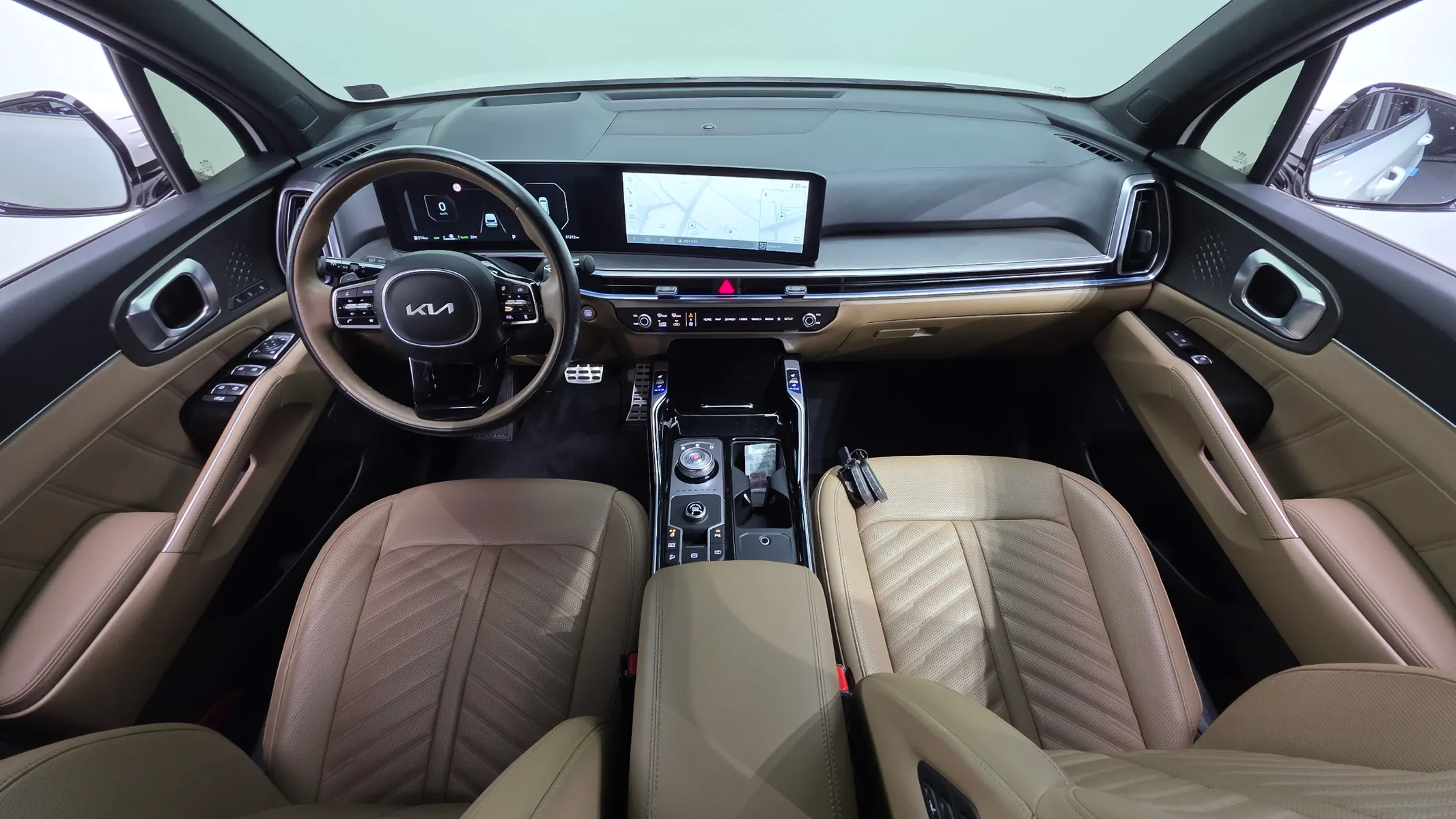 Kia 4 HEV 1.6 2WD 2023 4/5
