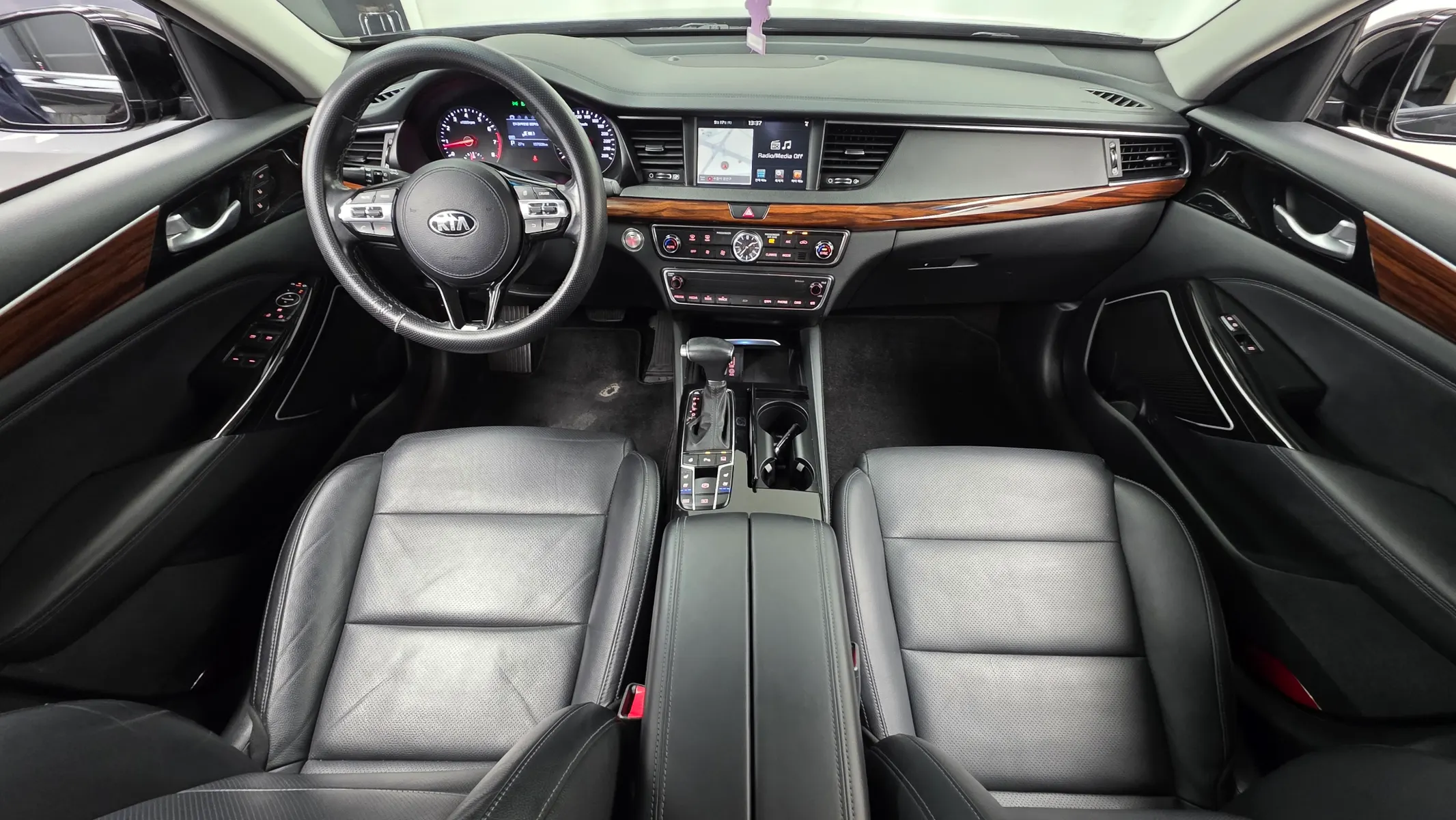 Kia K7 3.3 GDI 2016 4/5