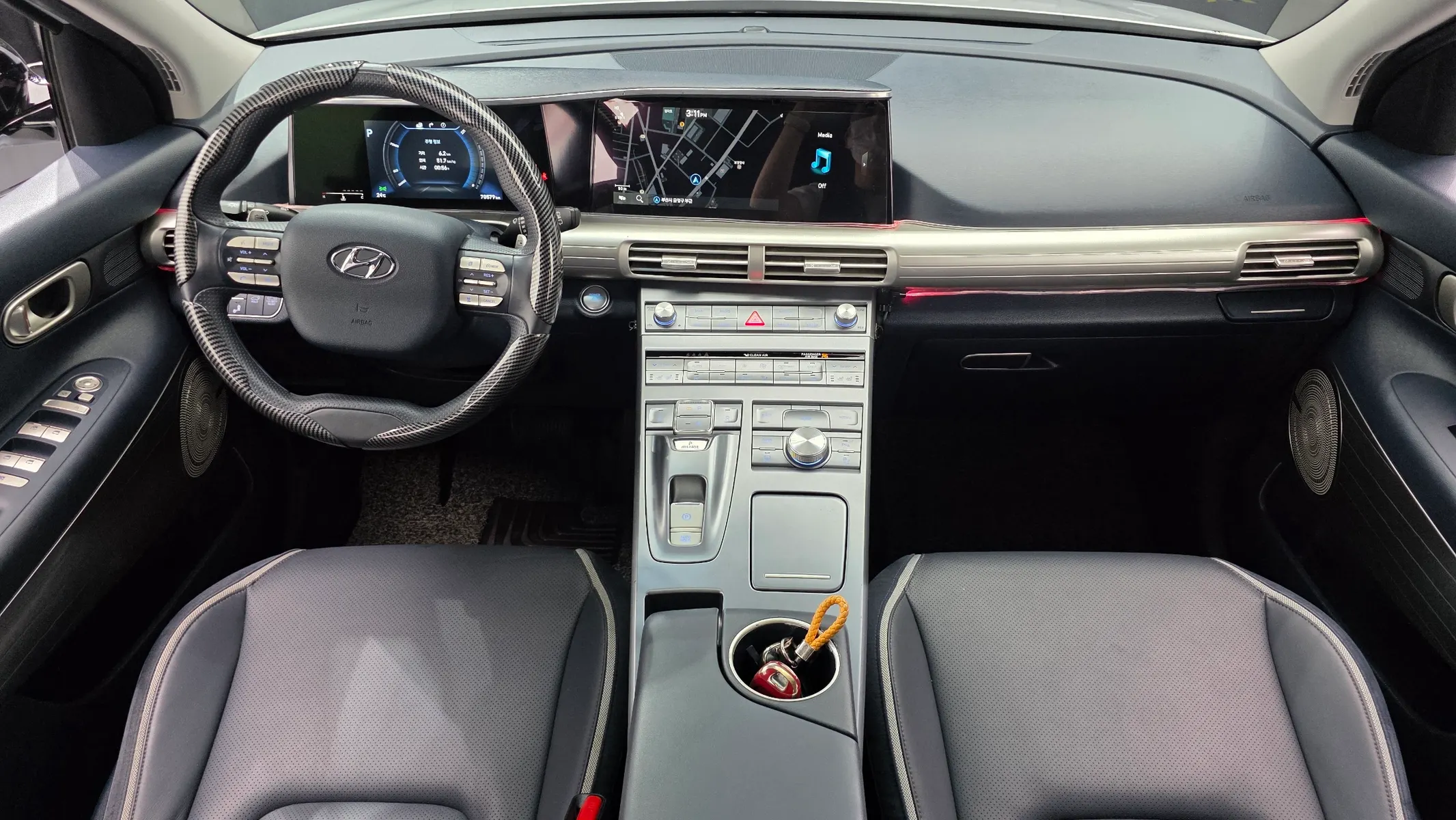Hyundai 넥쏘 2018 4/5