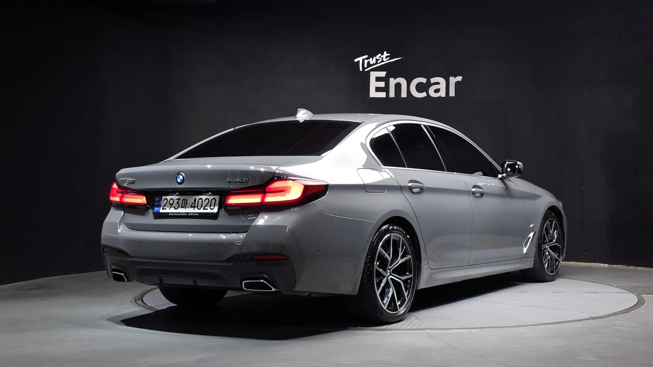 BMW 5 Series (G30) 530i xDrive M 2022 2/32