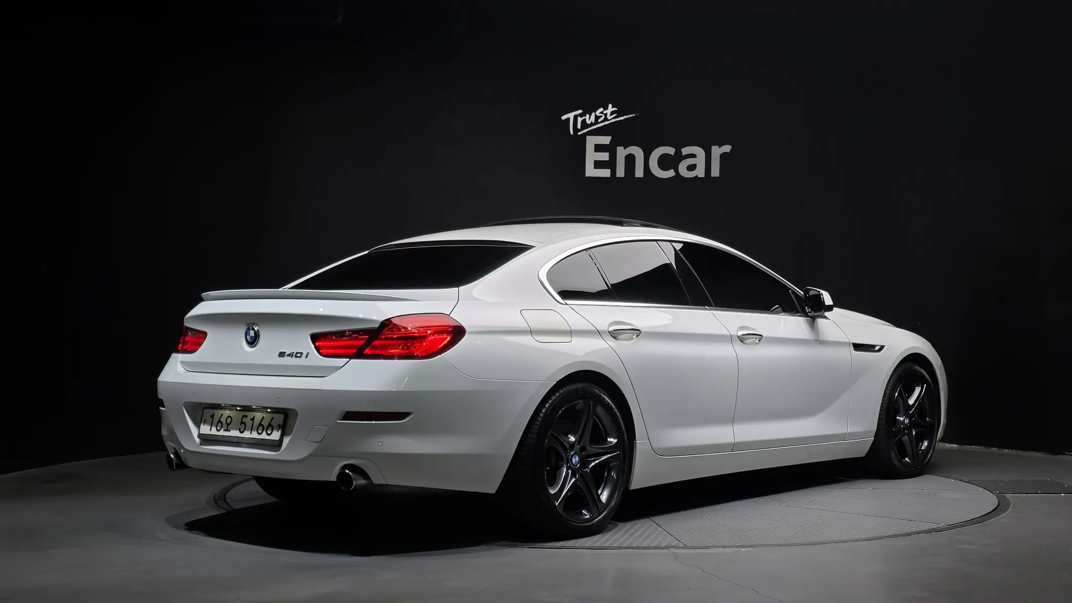 BMW 6 Series (F12) 640i 2013 2/21