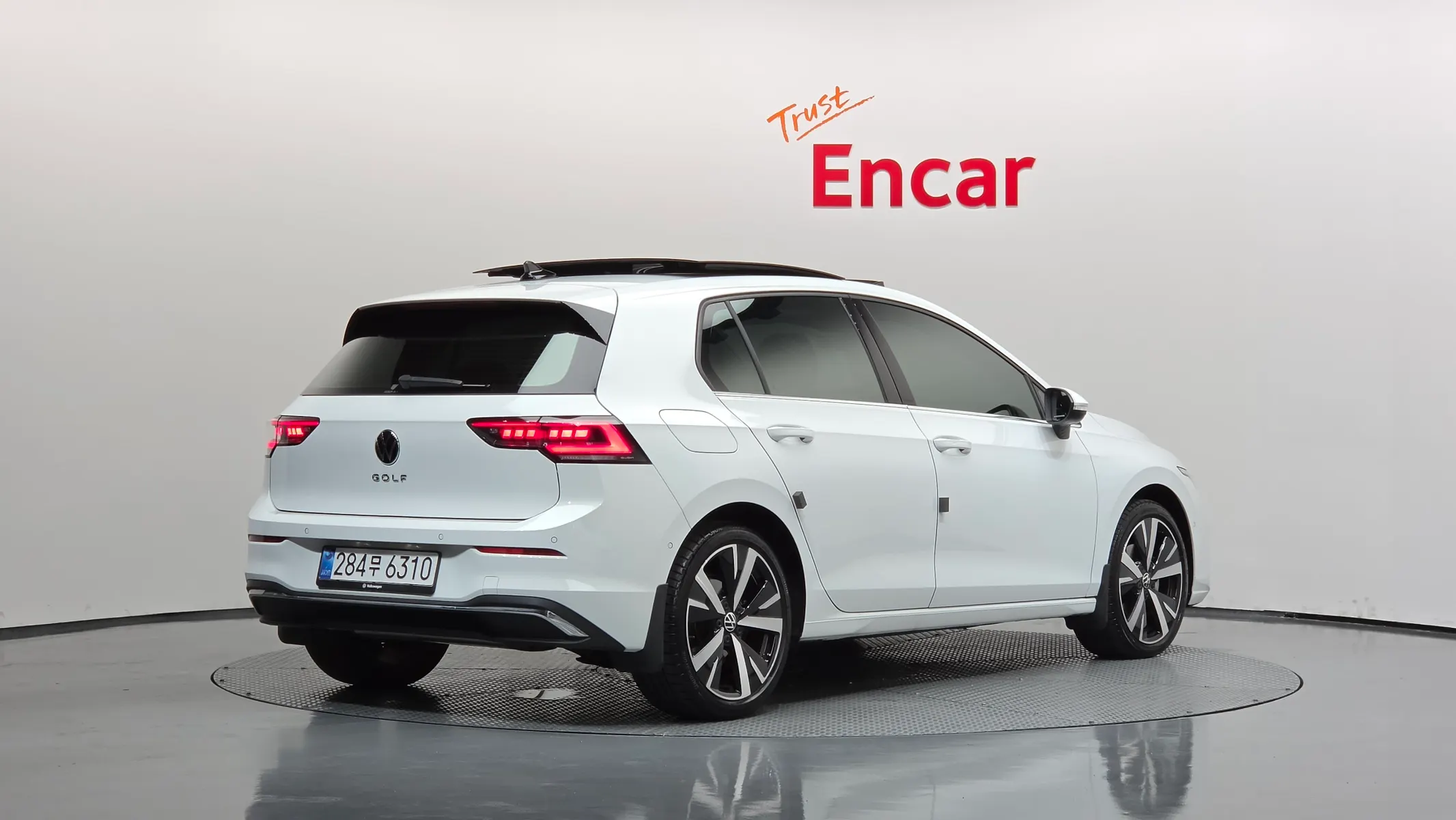 Volkswagen 8 2.0 TDI 2026 2/47