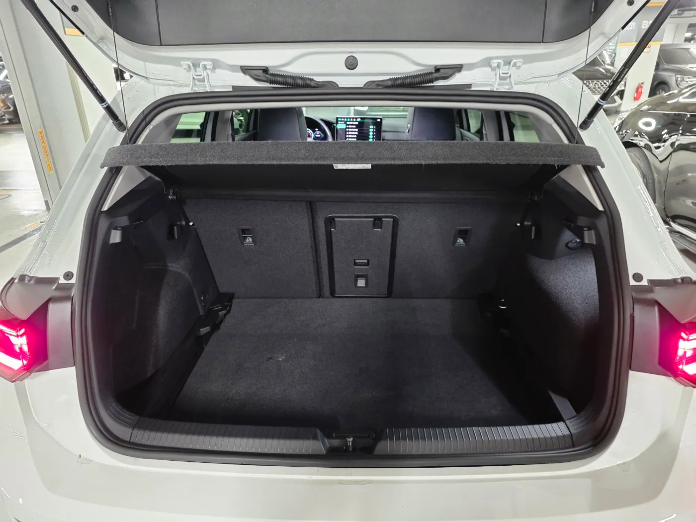 Volkswagen 8 2.0 TDI 2026 46/47