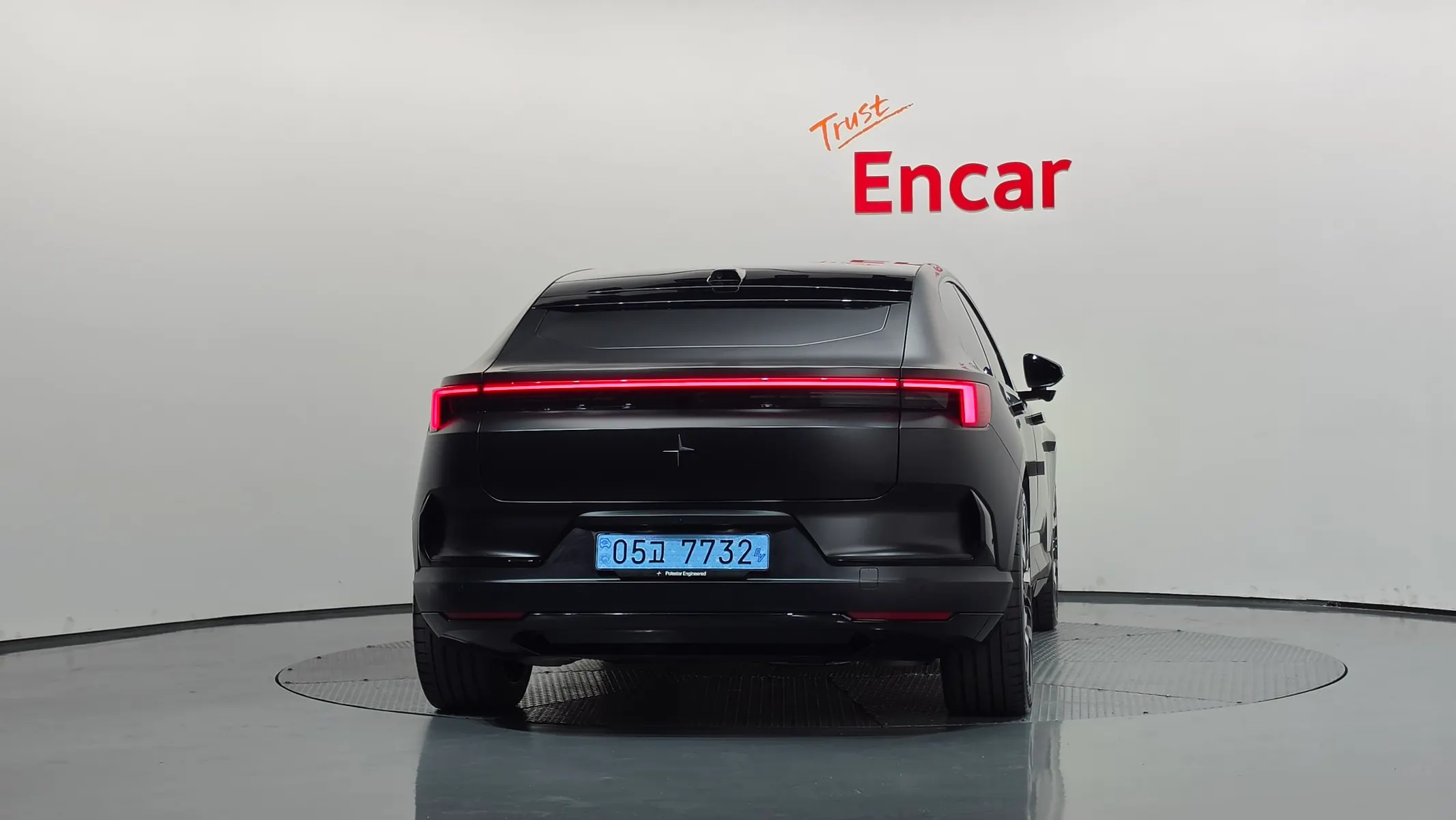 Polestar 4 2026 3/5