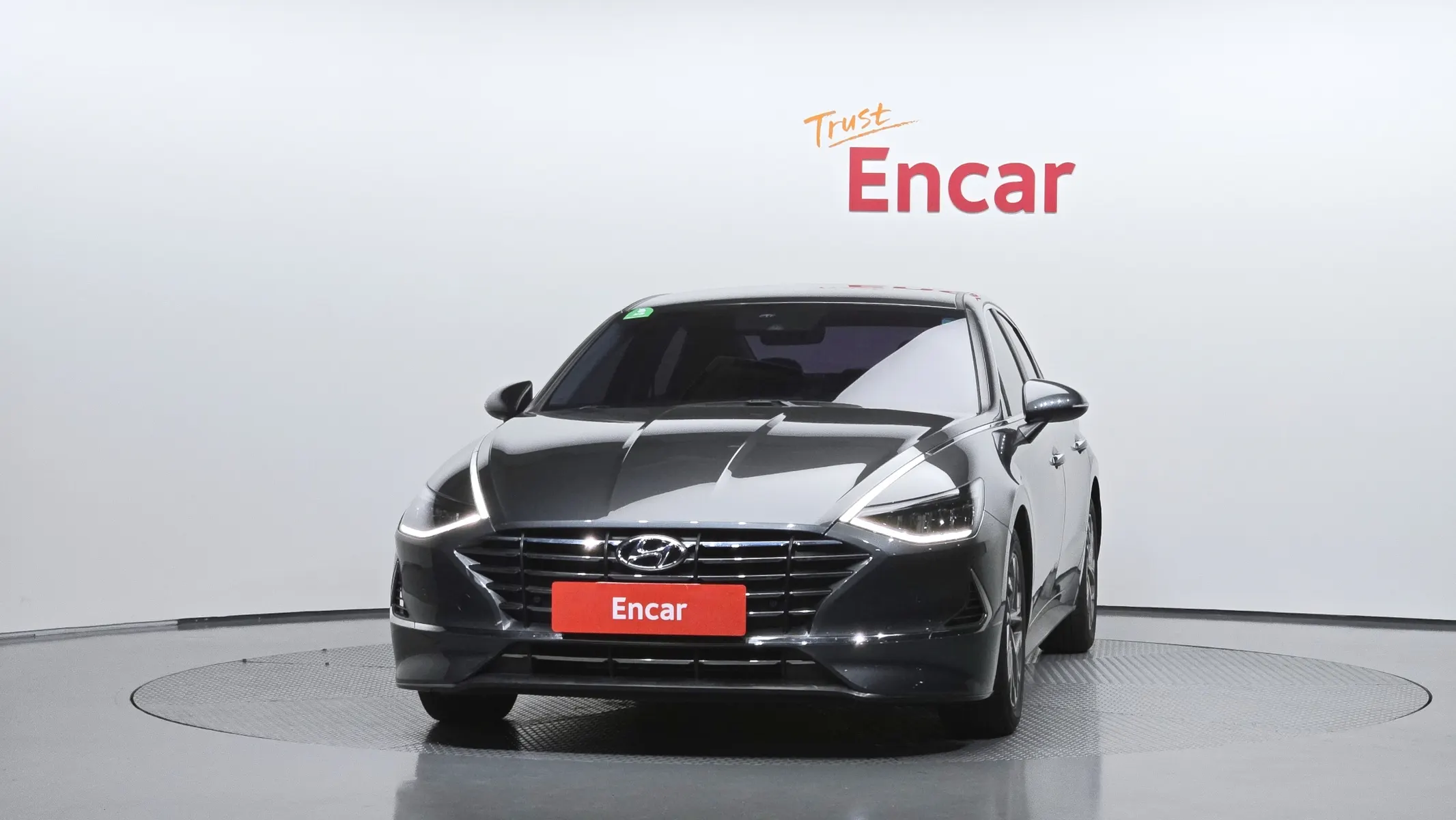 Hyundai (DN8) 2.0 LPG() 2019 2/5