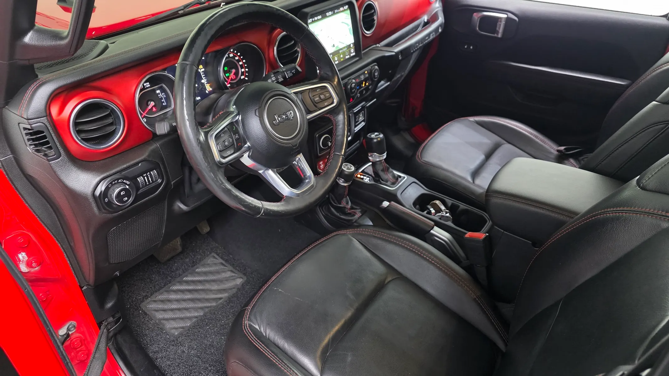 Jeep (JL) 2.0 2 2020 4/5