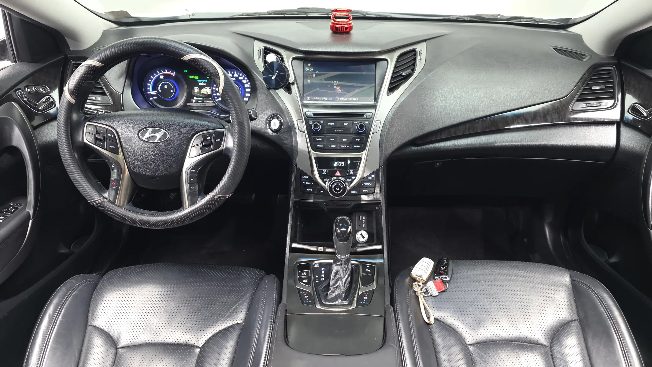 Hyundai HG 2014 4/5