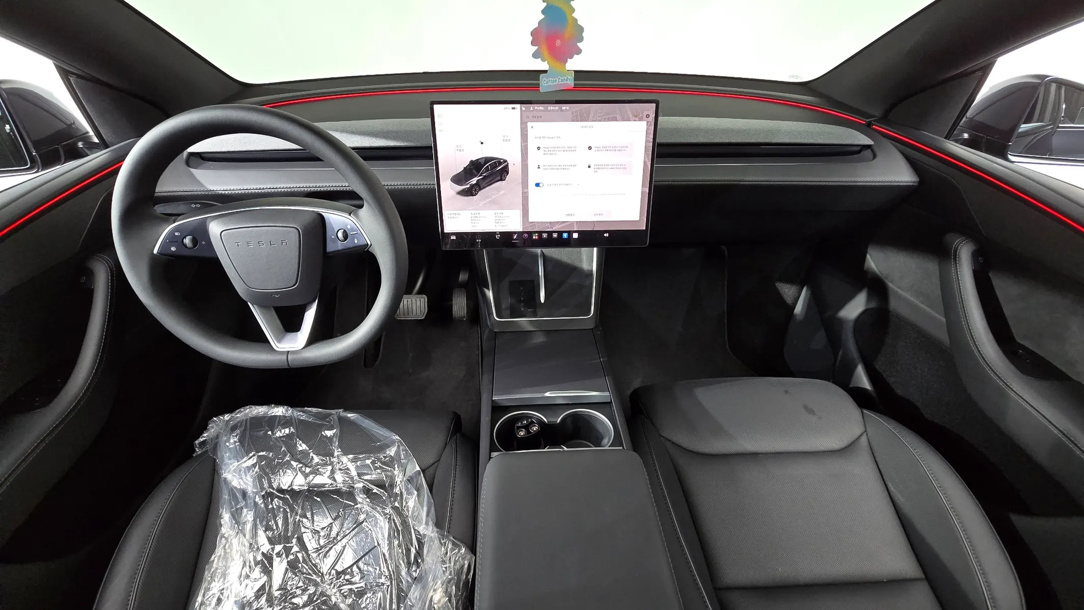 Tesla Y L AWD 2026 4/5