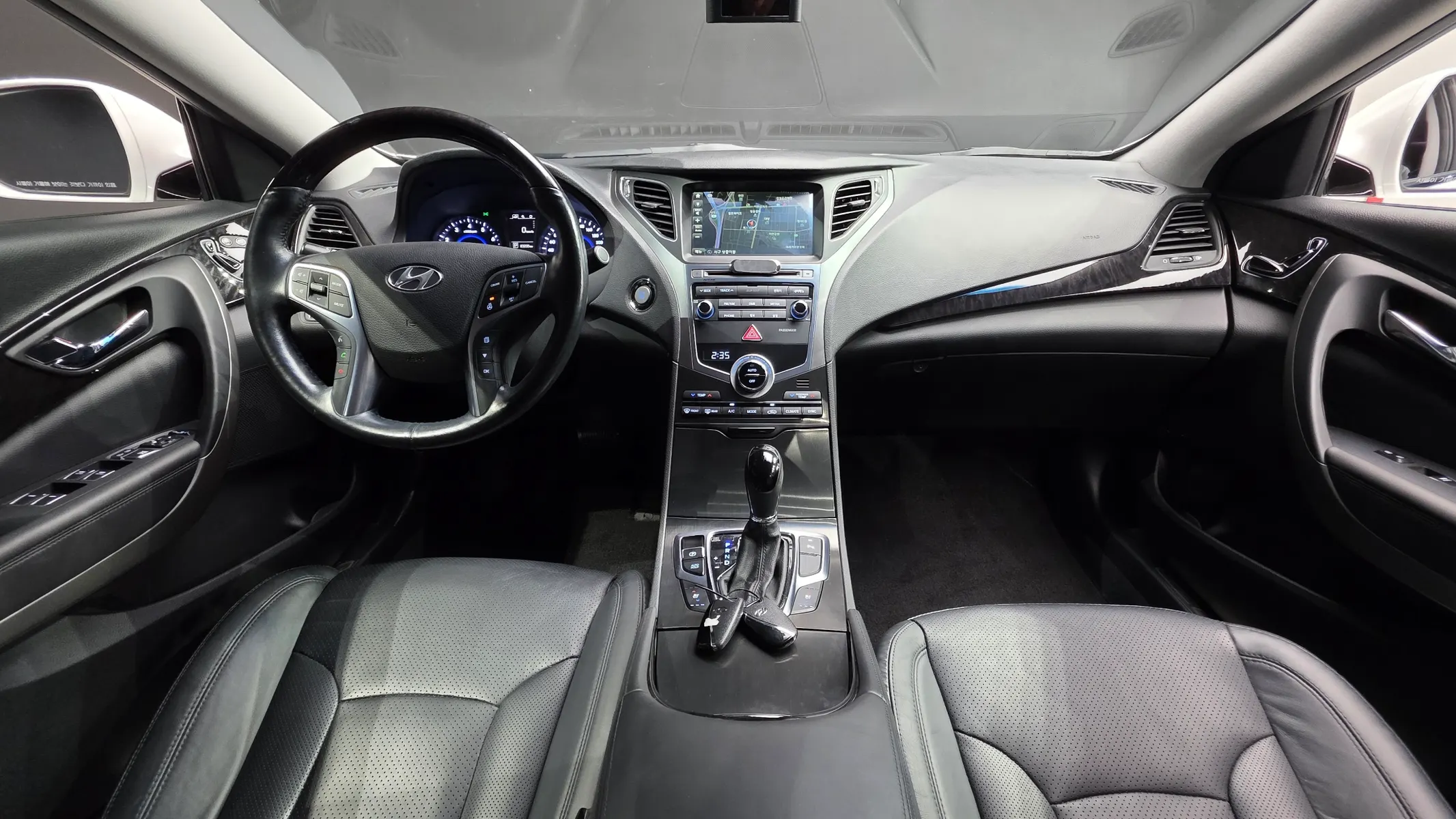 Hyundai Grandeur HG HG240 2015 4/5
