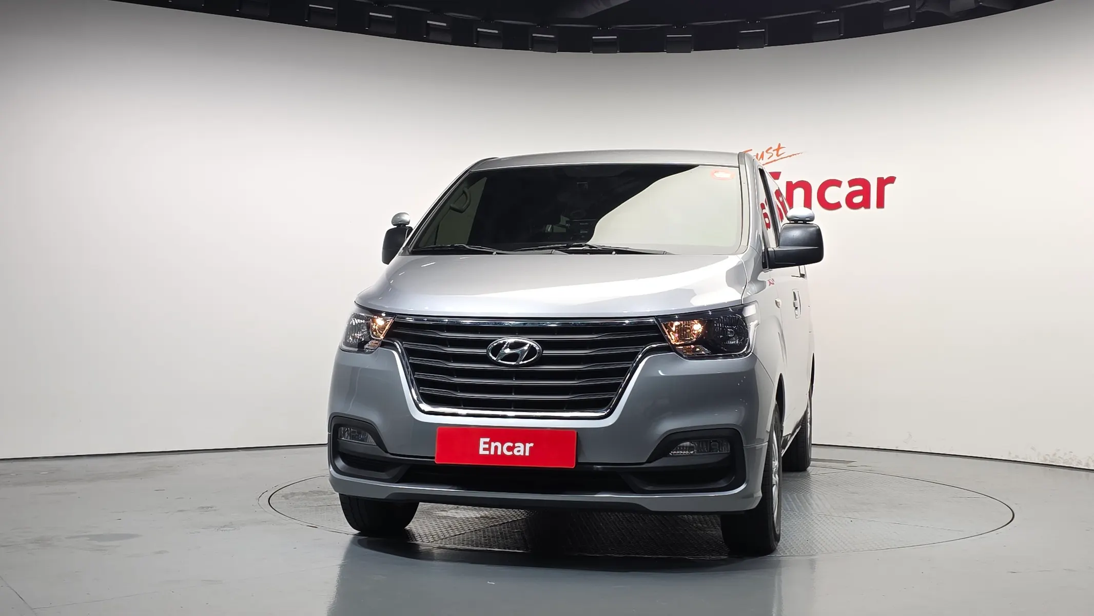 Hyundai 그랜드 스타렉스 3 2021 2/5