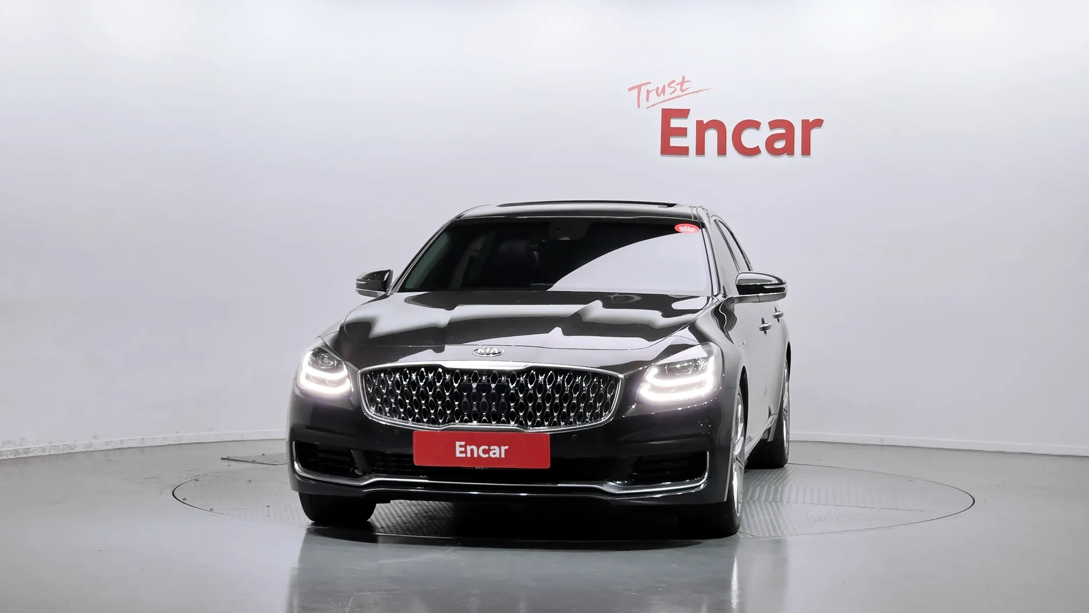 Kia K9 3.8 GDI AWD 2019 2/5