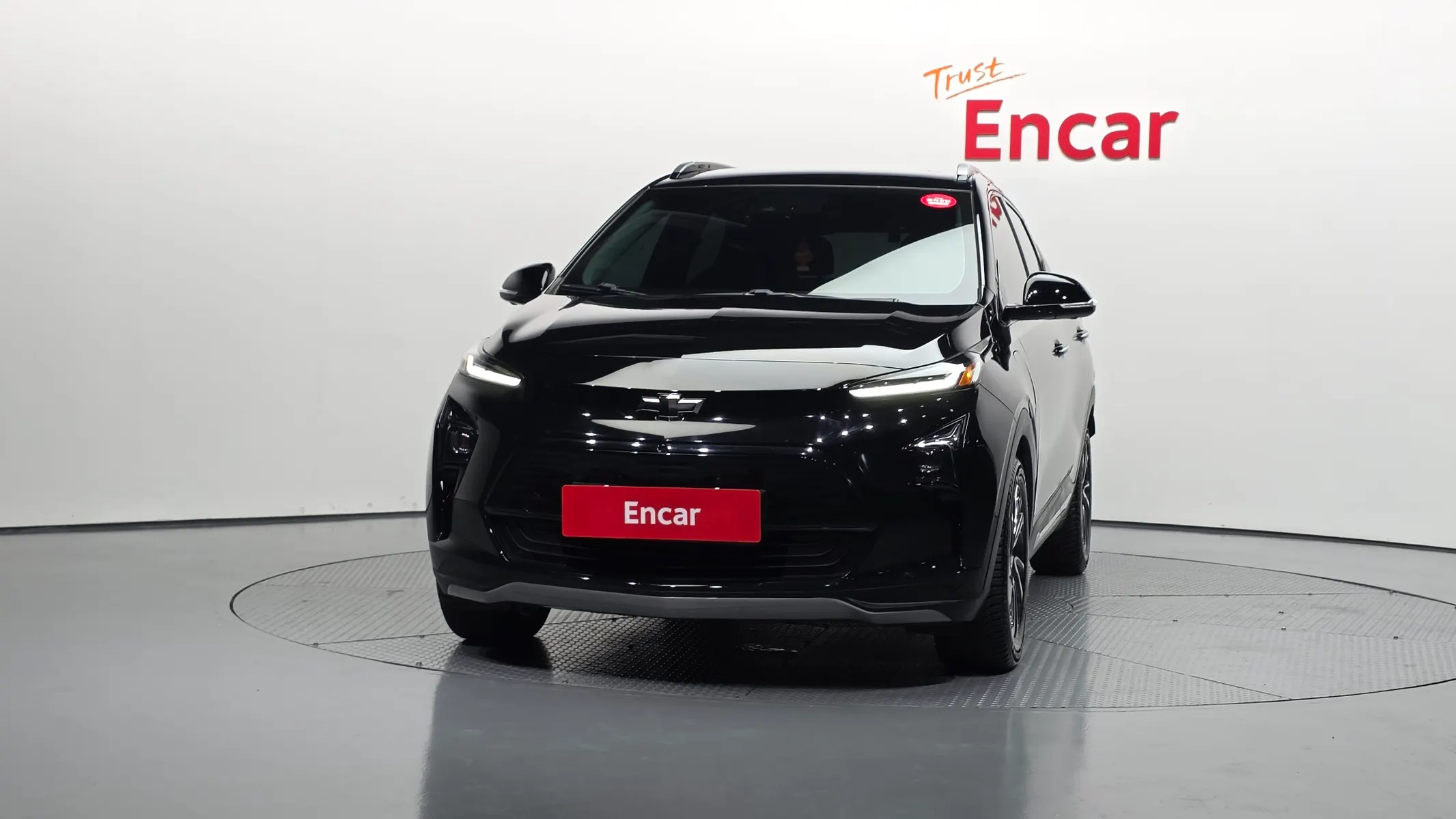 Chevrolet EUV 2022 2/5