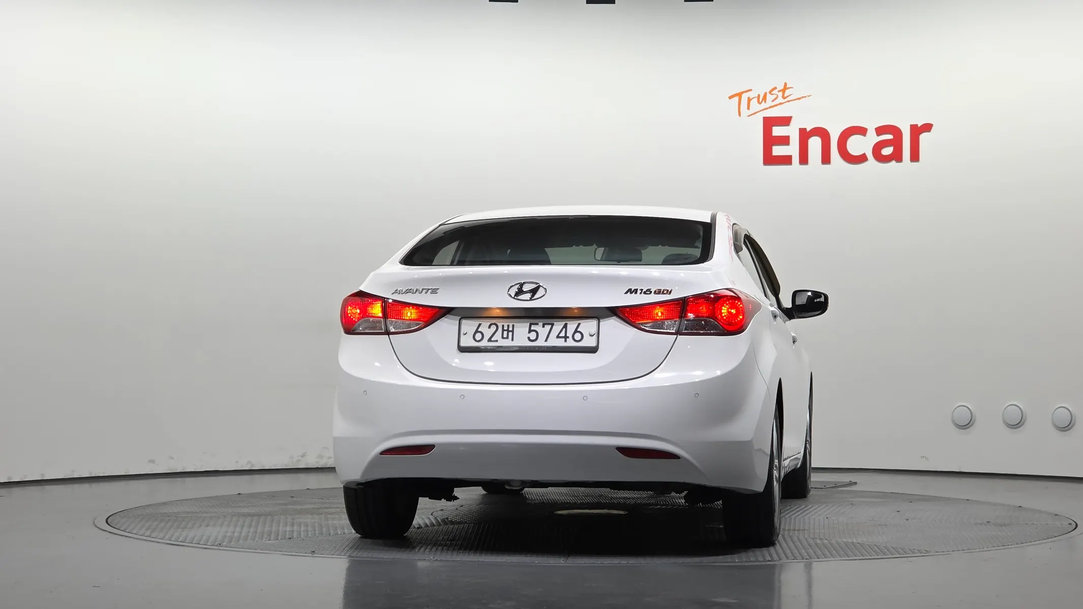 Hyundai MD M16 GDI 2011 3/5