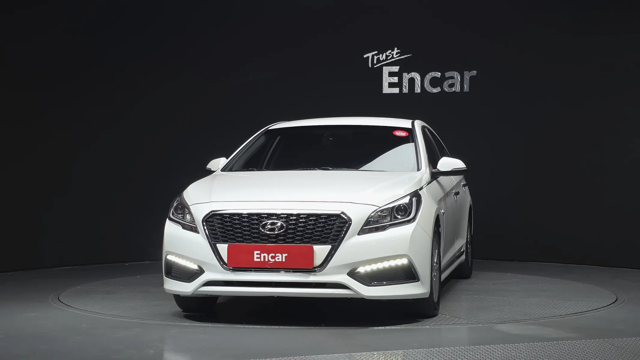 Hyundai LF 2.0 HEV 2015 2/5
