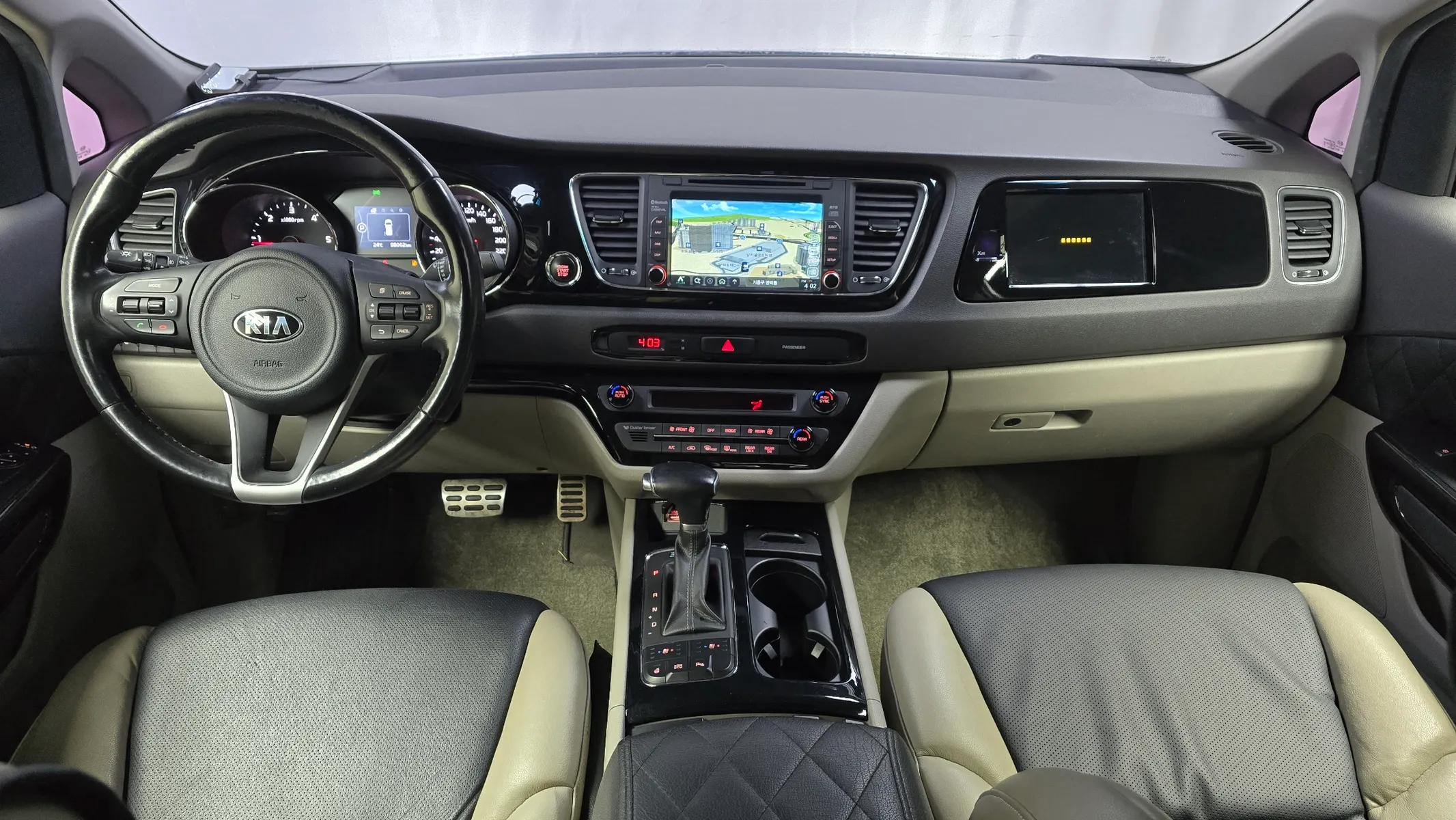 Kia 카니발 9 2017 4/5