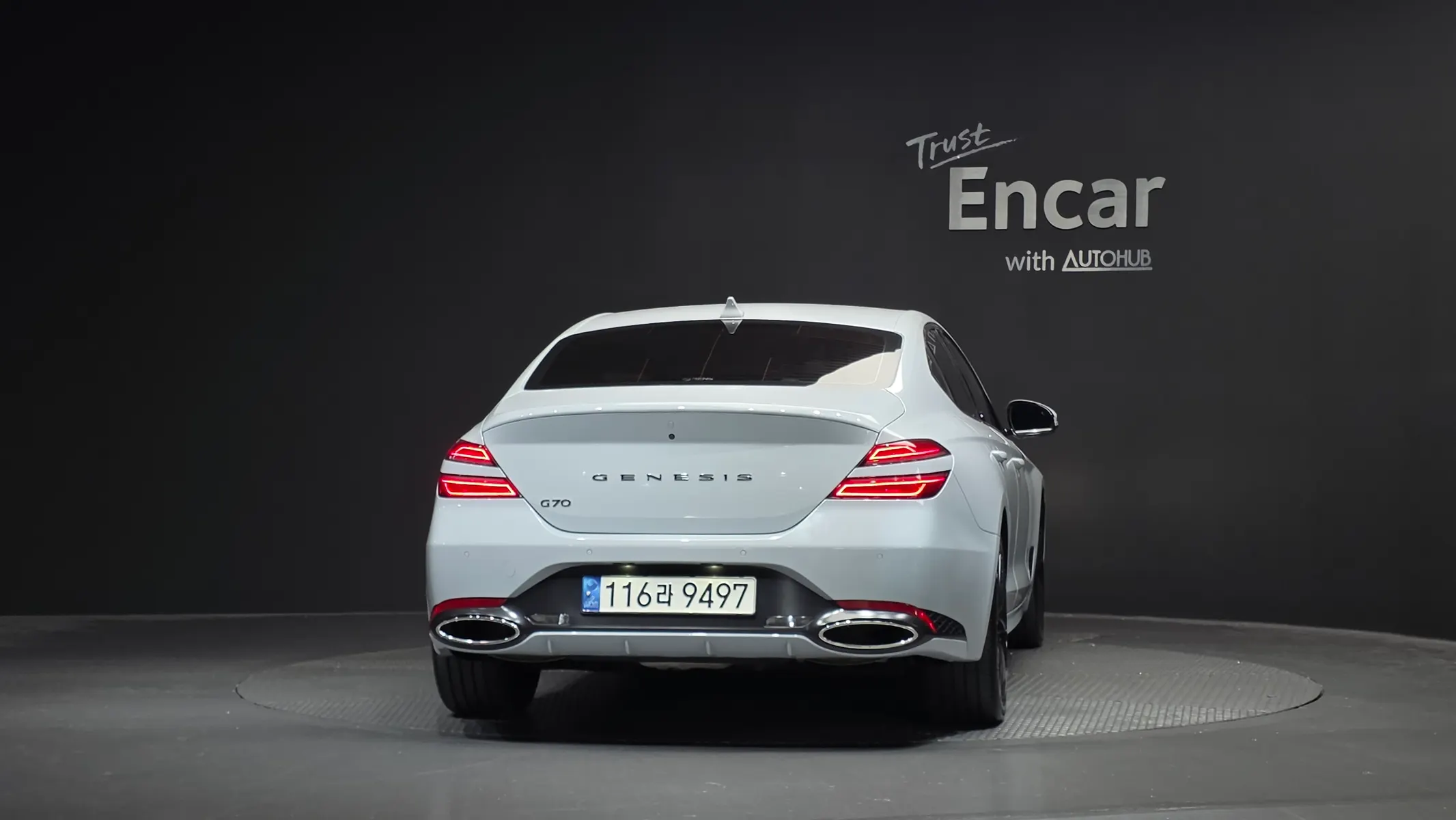 Genesis G70 2.0T 2WD 2021 3/5