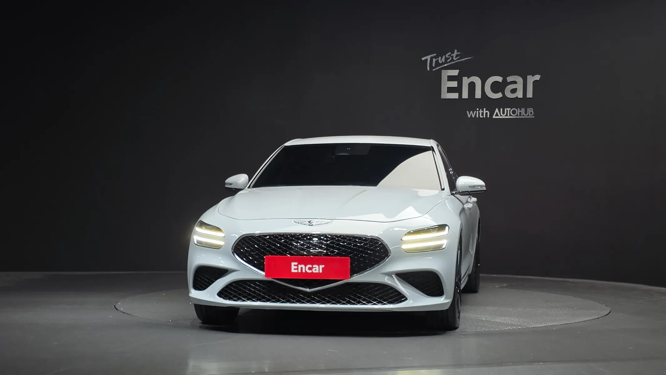 Genesis G70 2.0T 2WD 2021 2/5