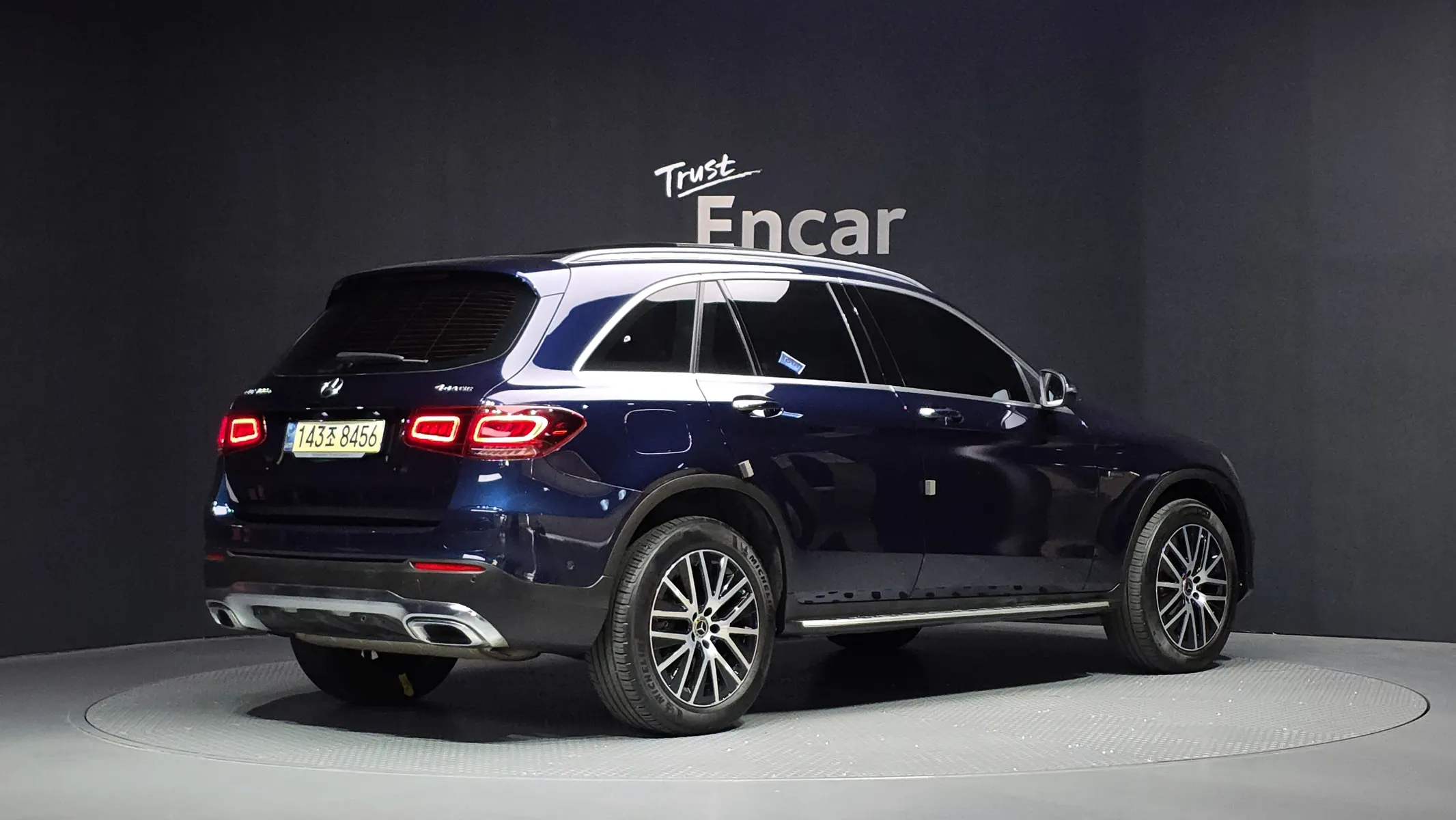 Mercedes-Benz GLC-Class X253 GLC300e 4MATIC 2021 2/33