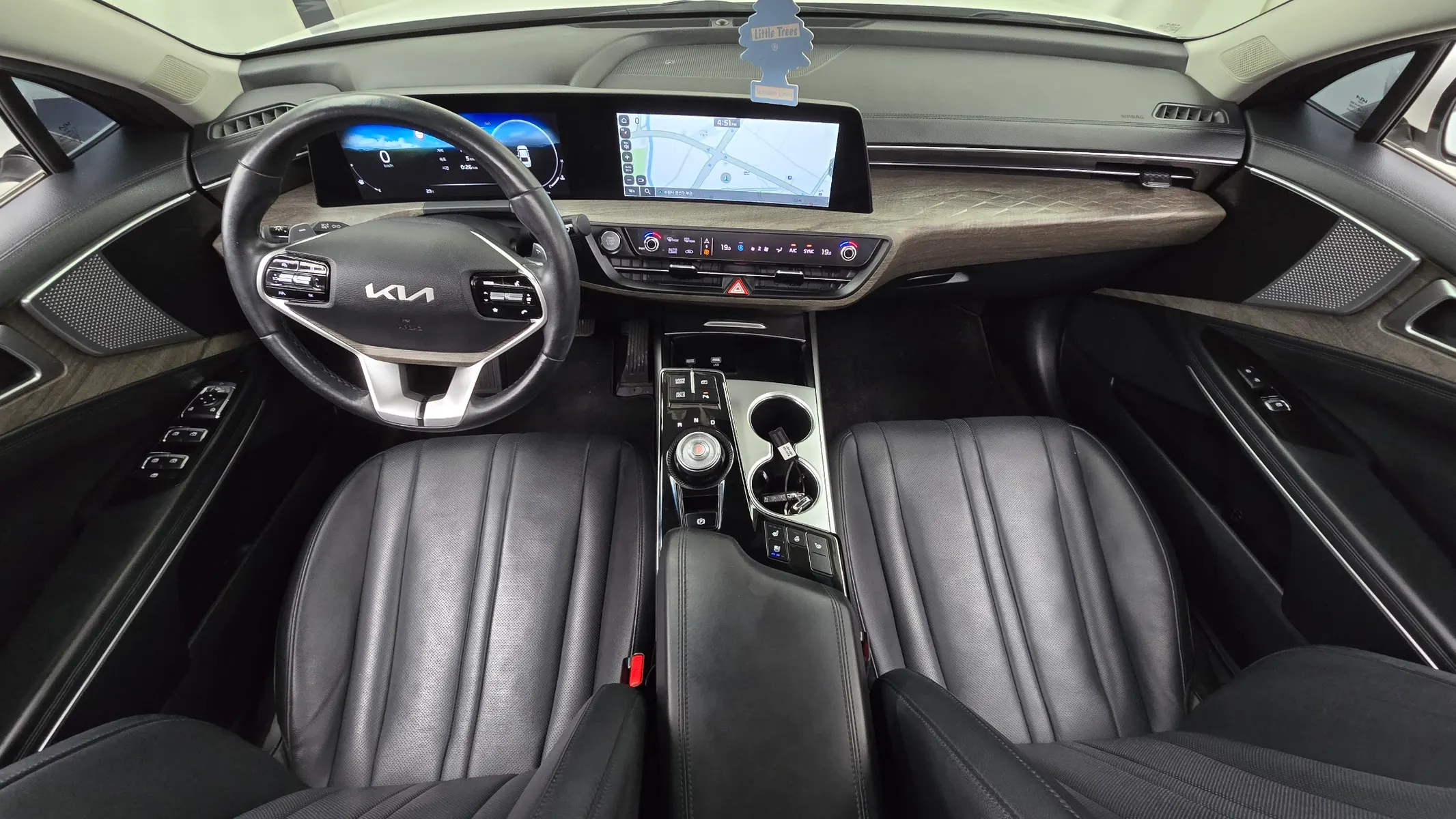 Kia K8 3.5 LPG 2WD 2022 4/5