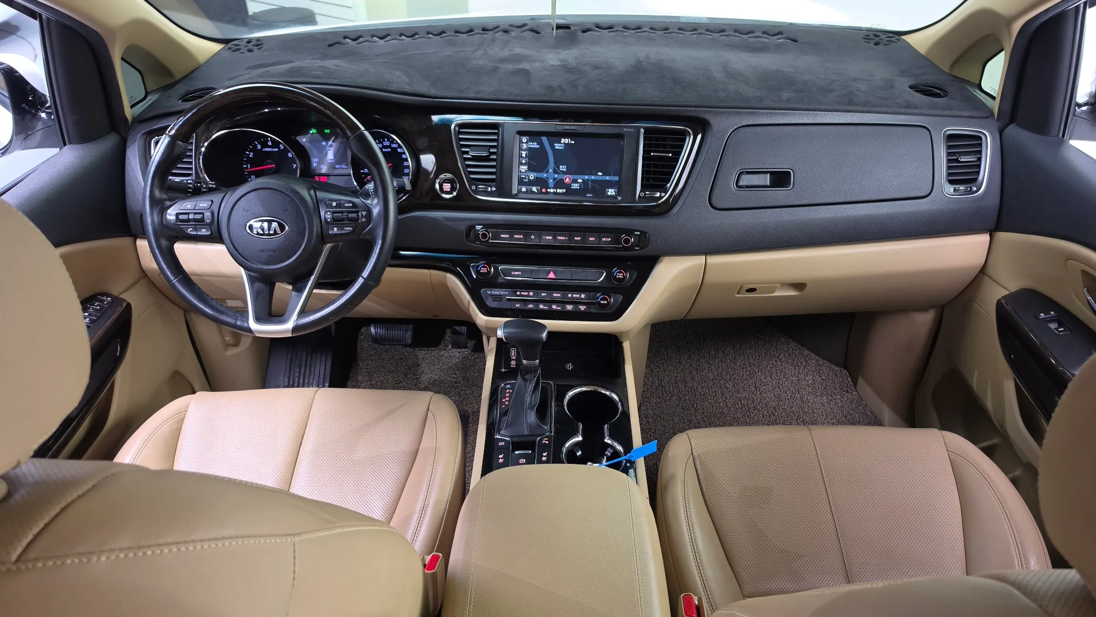 Kia 카니발 9 2020 4/5